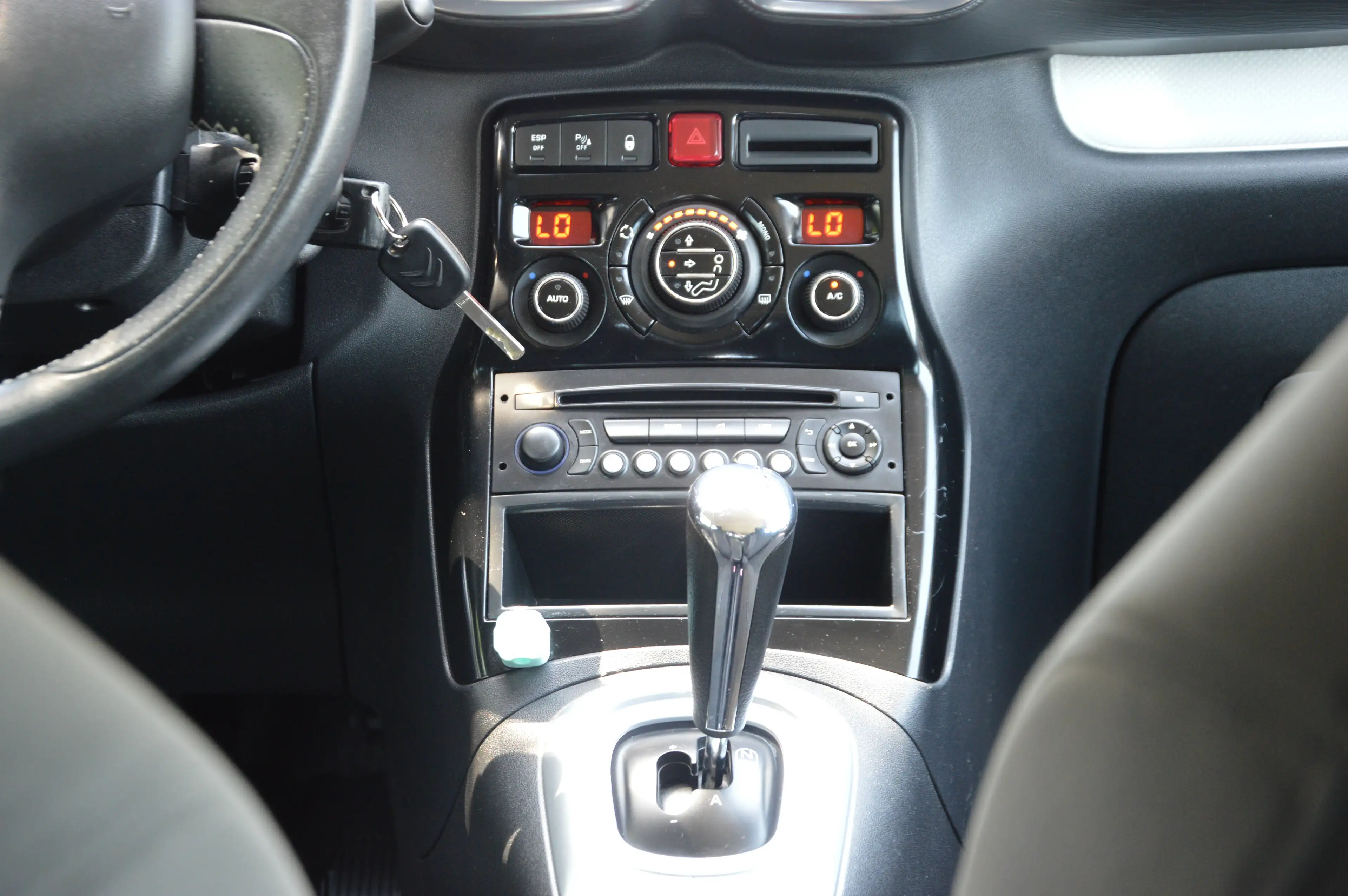 Citroen C3 Picasso 1.6VTi Exclusive BOITE AUT CLIM CRUIS 85.087KM — photo 14