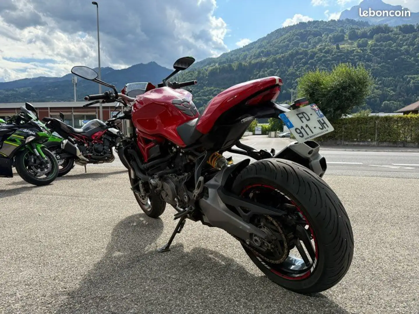Ducati Monster 821 DUCATI Rojo - 2