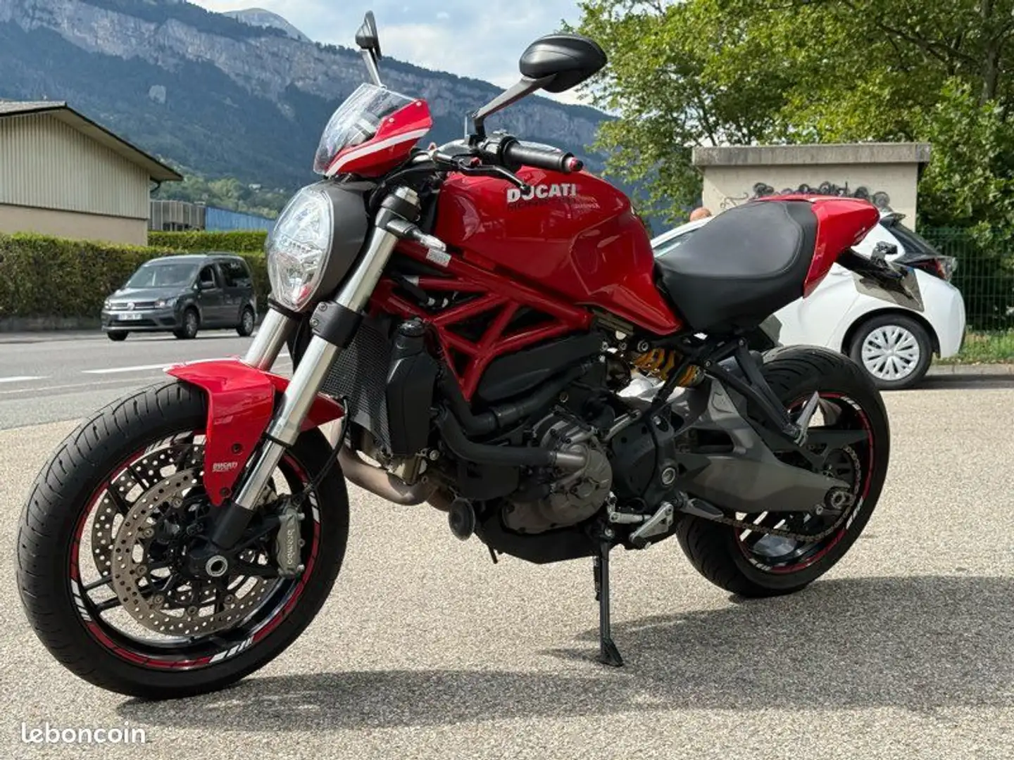 Ducati Monster 821 DUCATI Rojo - 1