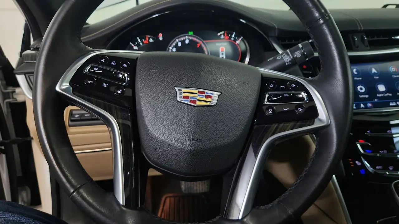 Cadillac XTS снимка Cadillac XTS