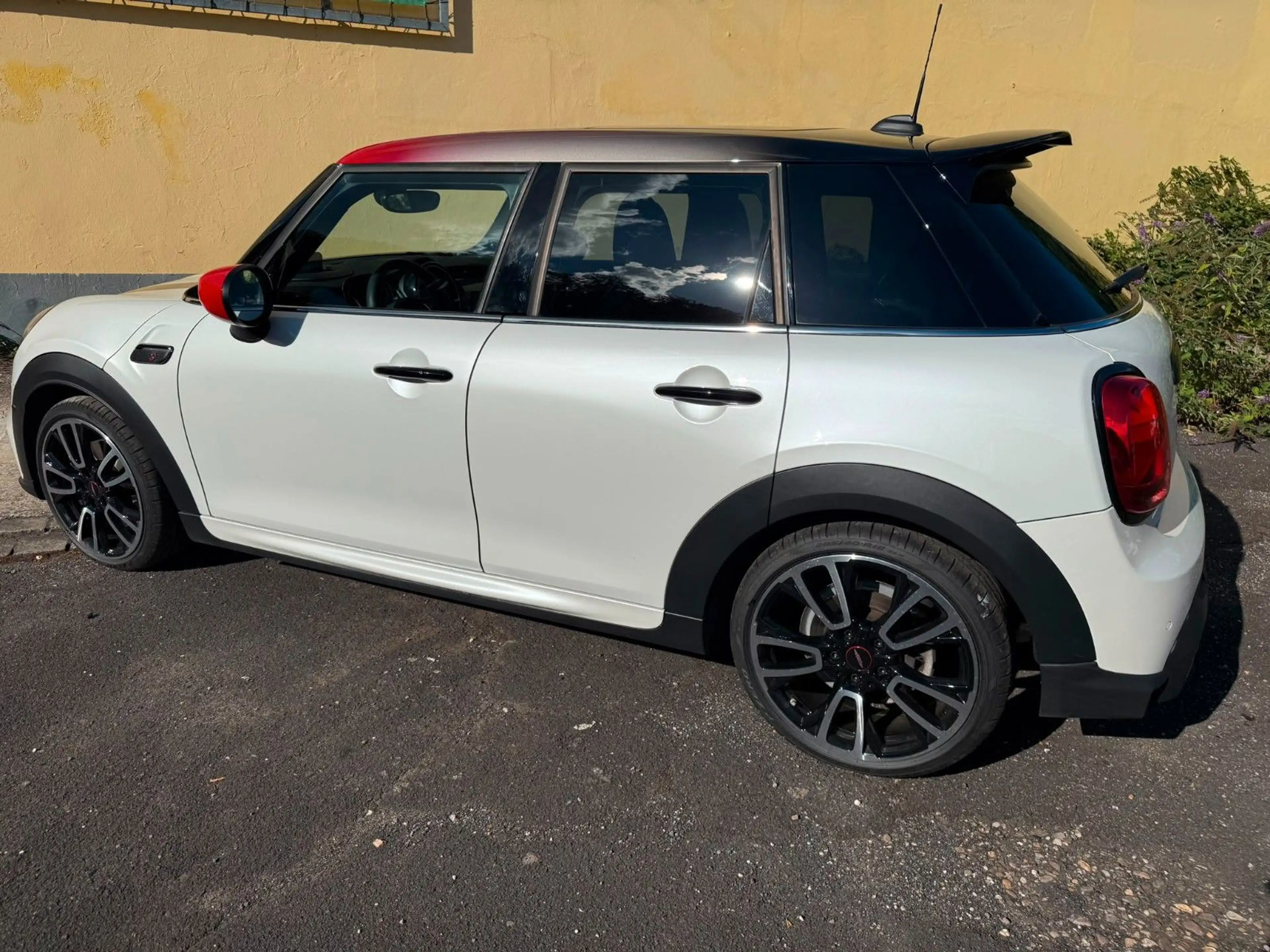 MINI Cooper S John Cooper Works Trim — photo 9