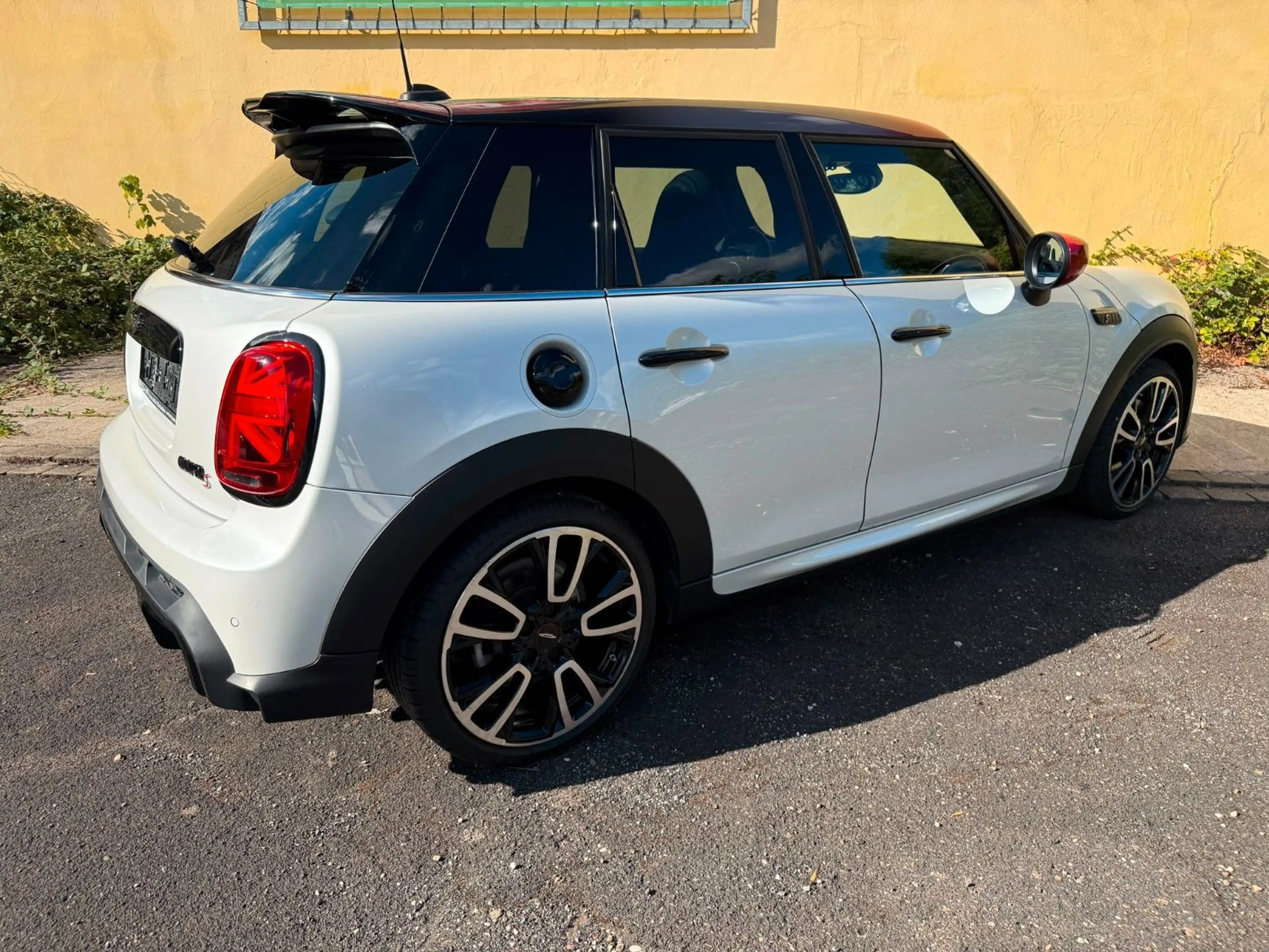 MINI Cooper S John Cooper Works Trim — photo 10