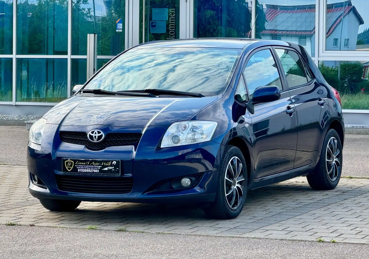 Toyota Auris Toyota Auris Sol Automatik 5Türig TÜV/AU 11.2026 Niebieski - 2