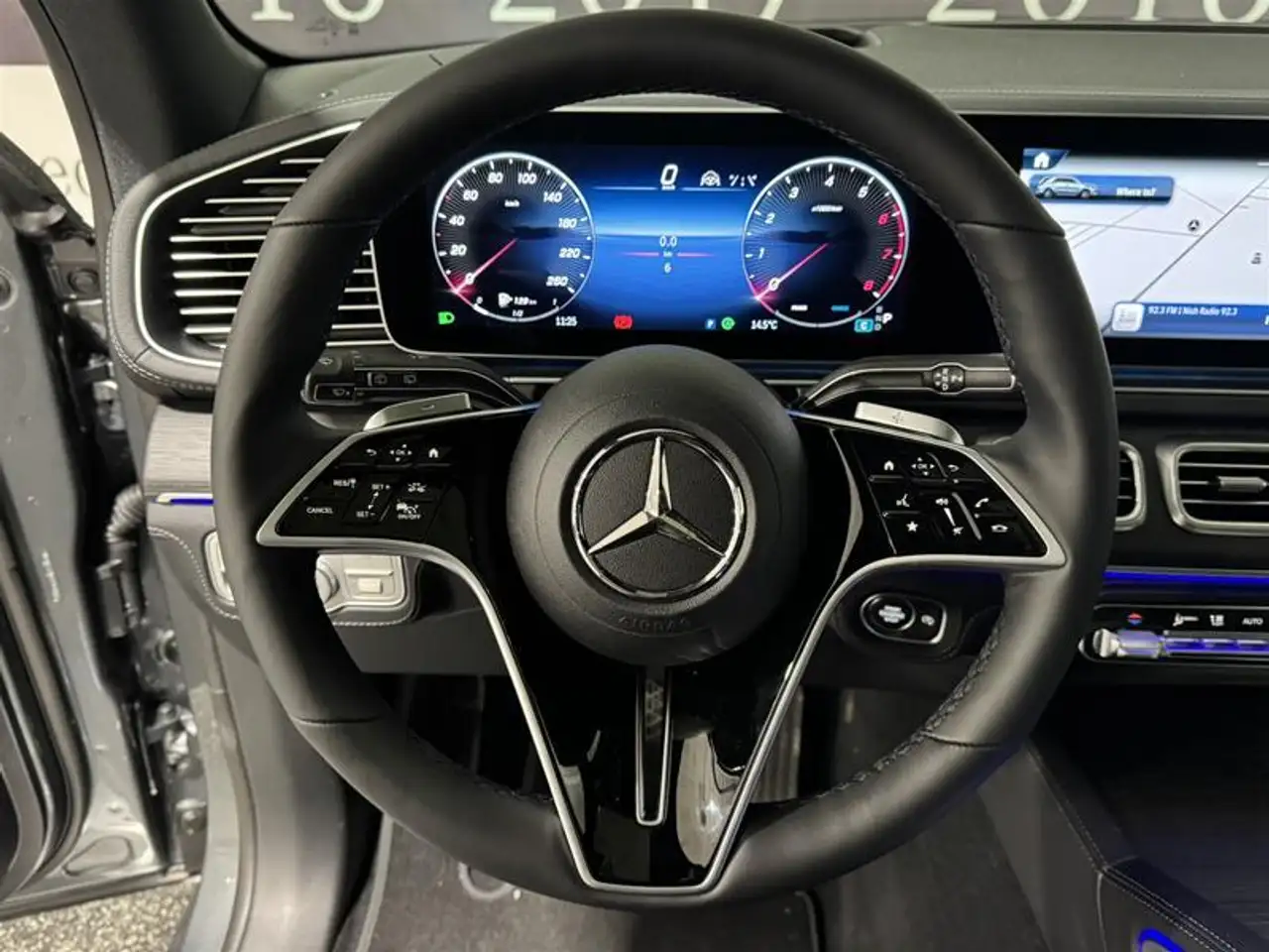 Mercedes-Benz GLE снимка Mercedes-Benz GLE