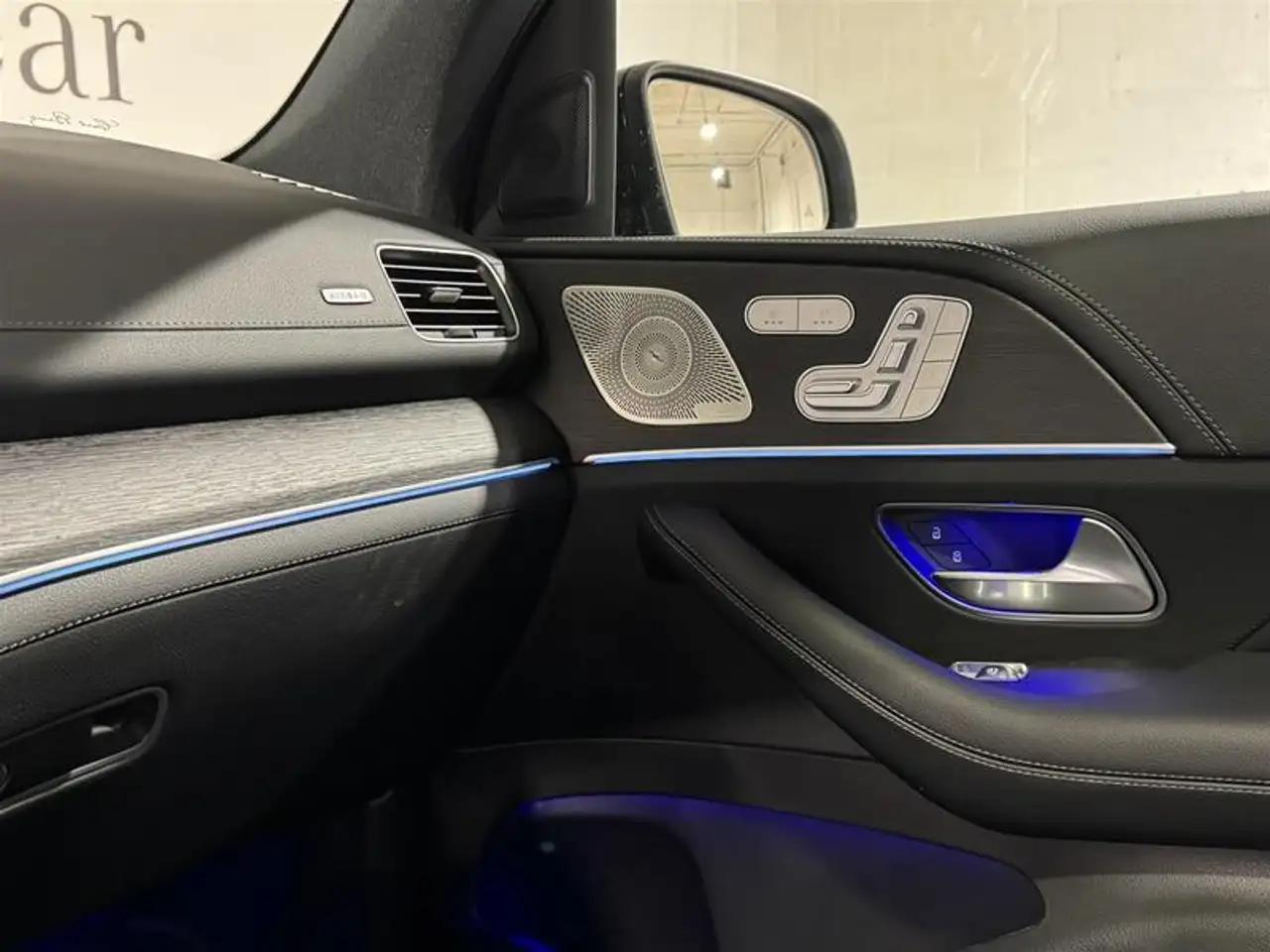 Mercedes-Benz GLE снимка Mercedes-Benz GLE