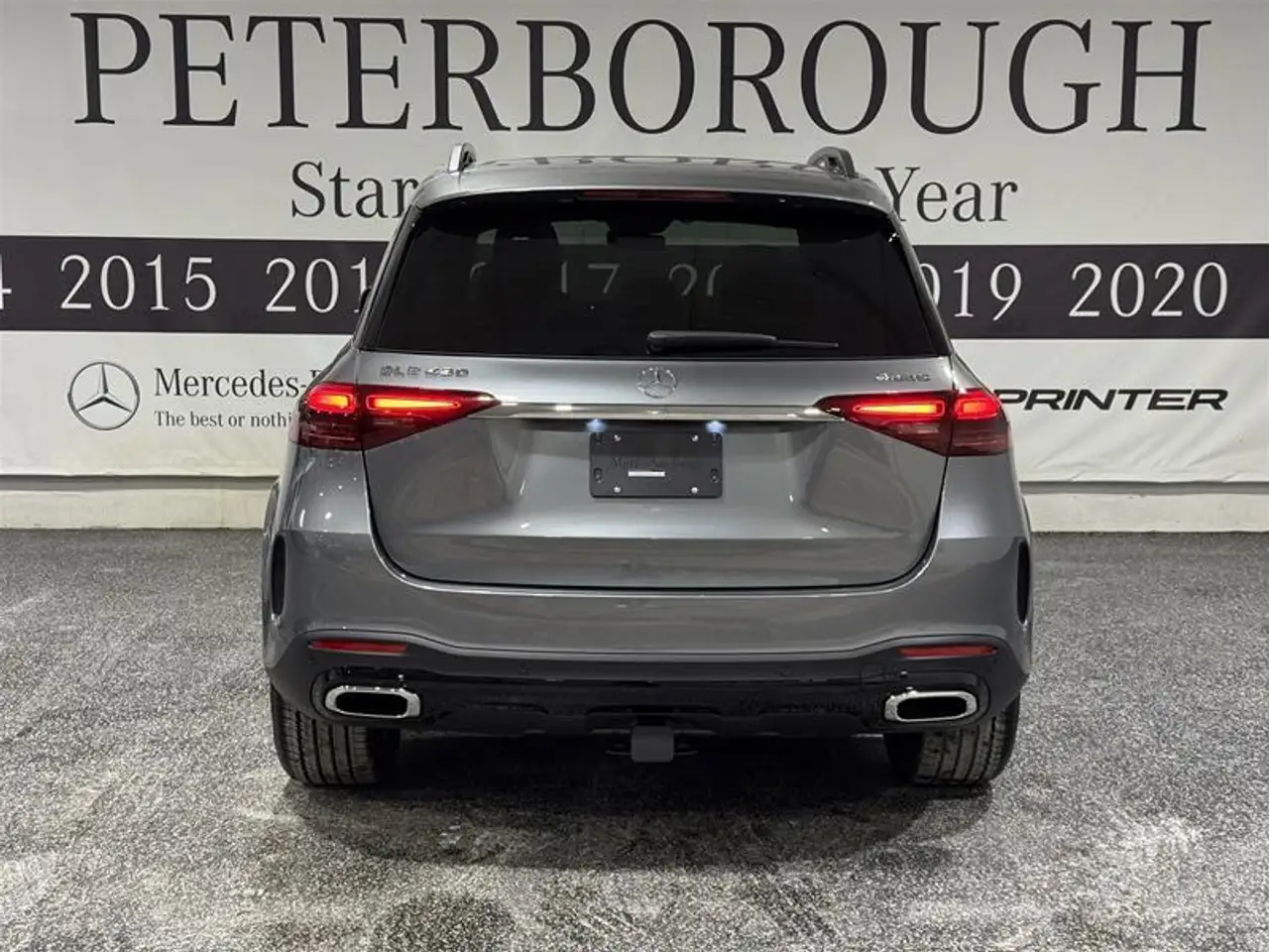 Mercedes-Benz GLE снимка Mercedes-Benz GLE