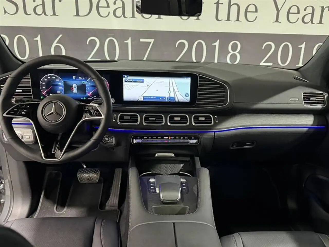 Mercedes-Benz GLE снимка Mercedes-Benz GLE