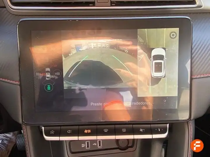 MG ZS 2023, foto 15
