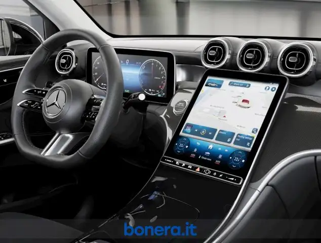 Mercedes-Benz GLC view 6