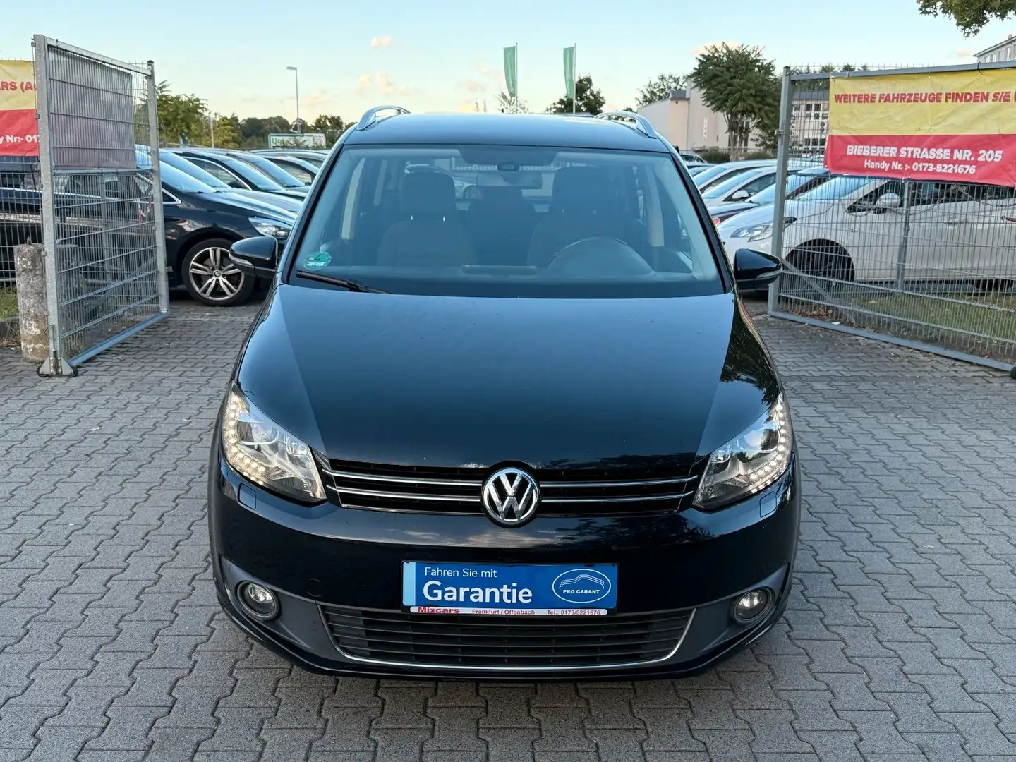 Volkswagen Touran 2.0 TDI Highline*ALCANTARA*NAVI*DSG*XENO* Schwarz - 2