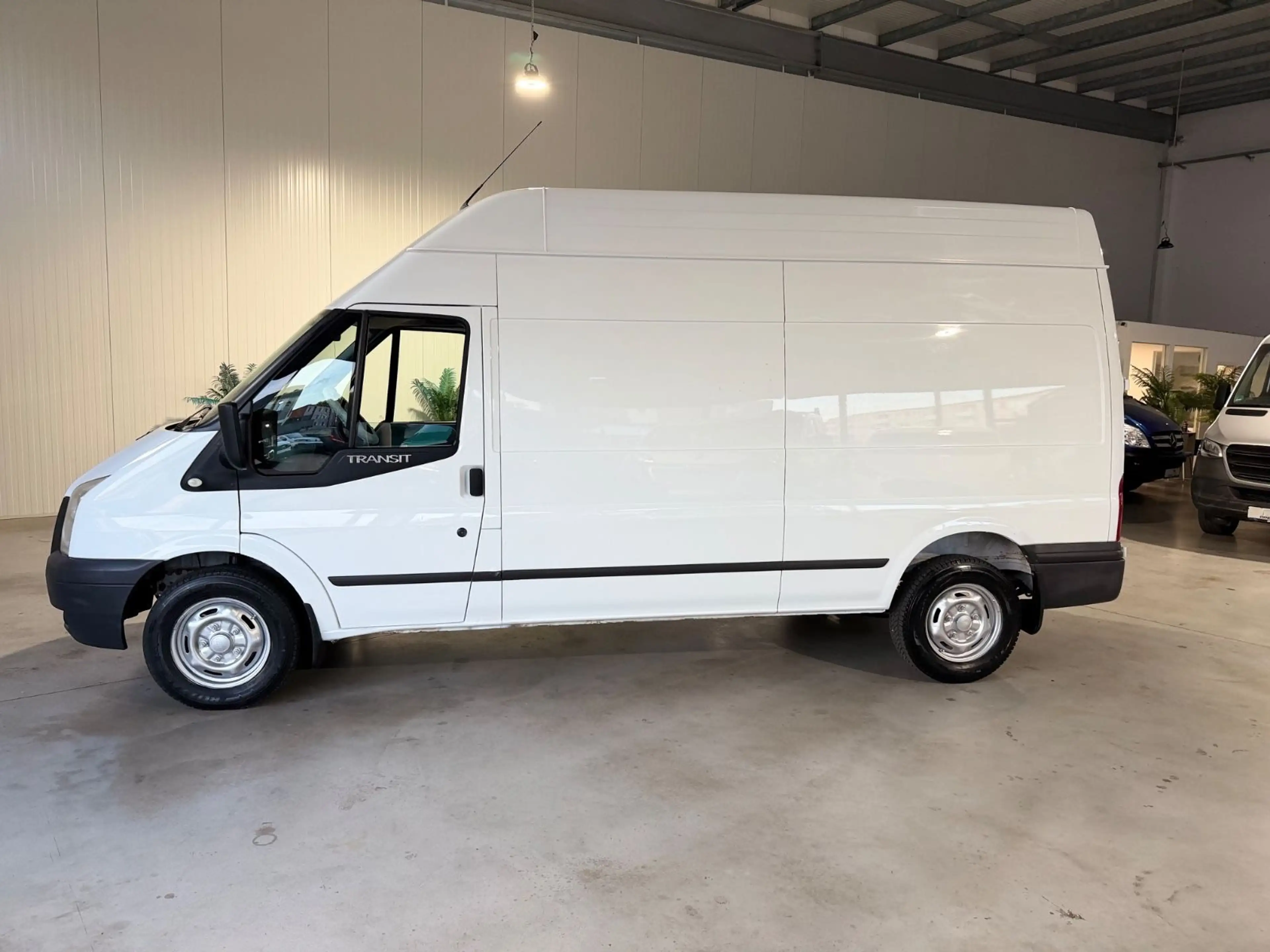 Ford Transit Kasten FT 350 L3/H3 Hoch&Lang*AHK*TÜV — photo 3