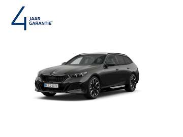 e xDrive Touring/M-Sport Pro/