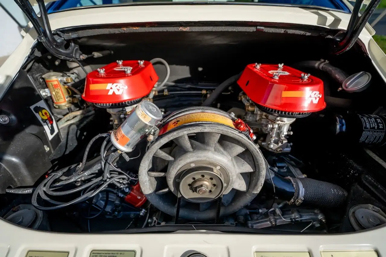 Porsche 911 2.2 T, foto 4