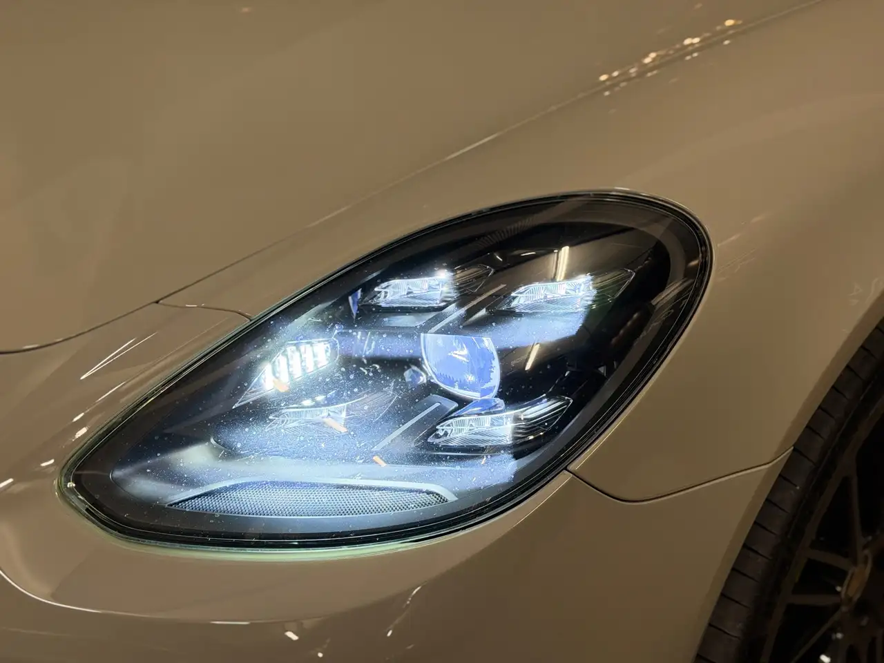 Porsche Panamera Sport Turismo 2.9 4S E-Hybrid Sport Carbon Pano, миниатюра 14