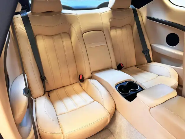 Maserati Granturismo view 15