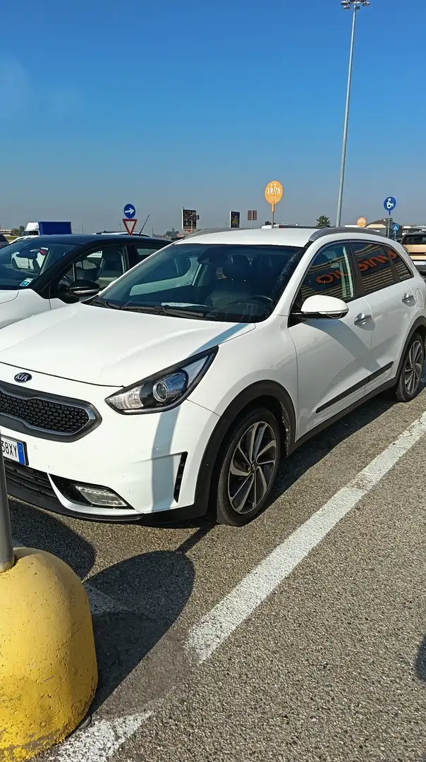 Kia Niro 1.6 gdi hev Energy dct