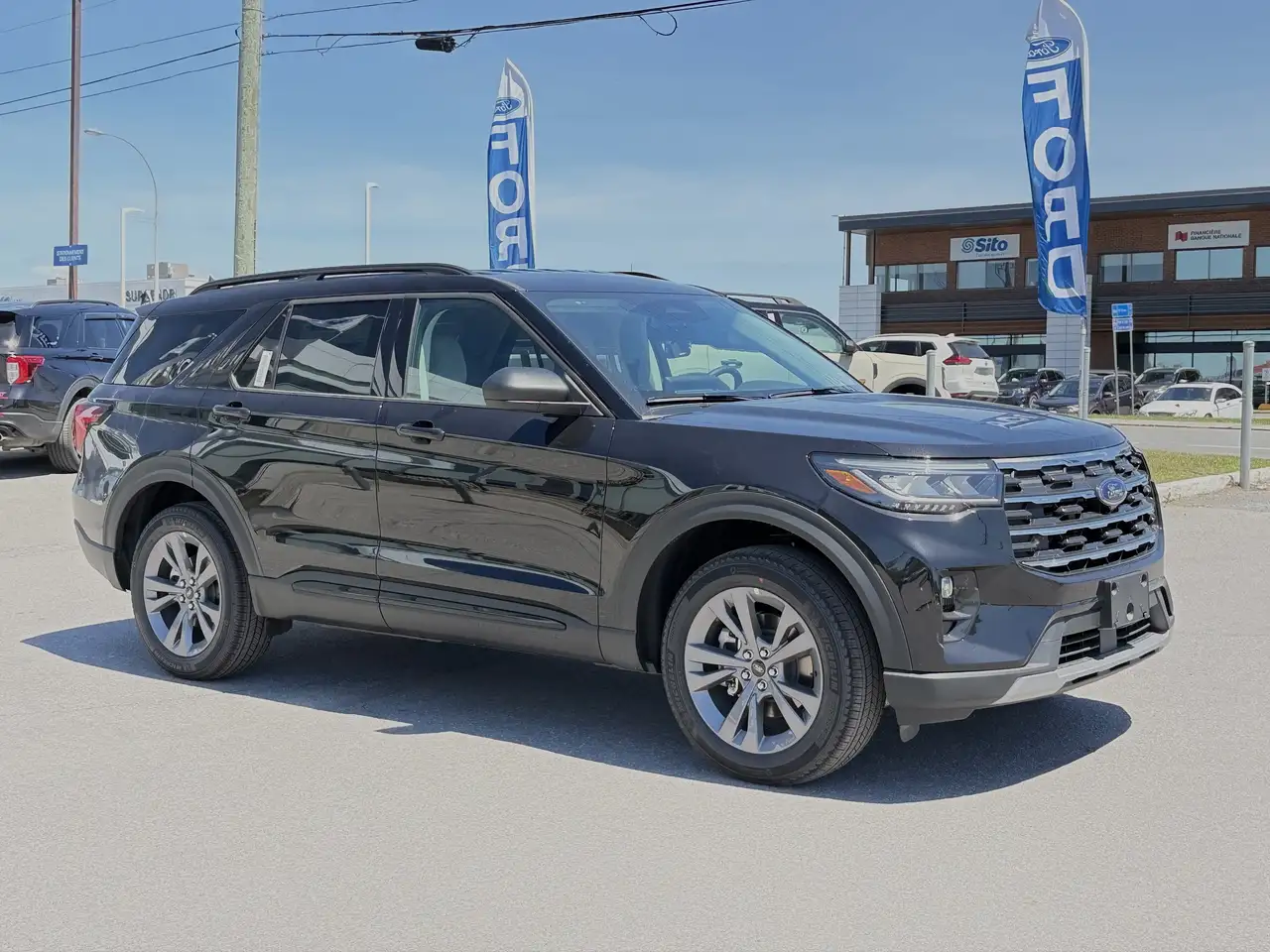 Ford Explorer снимка Ford Explorer