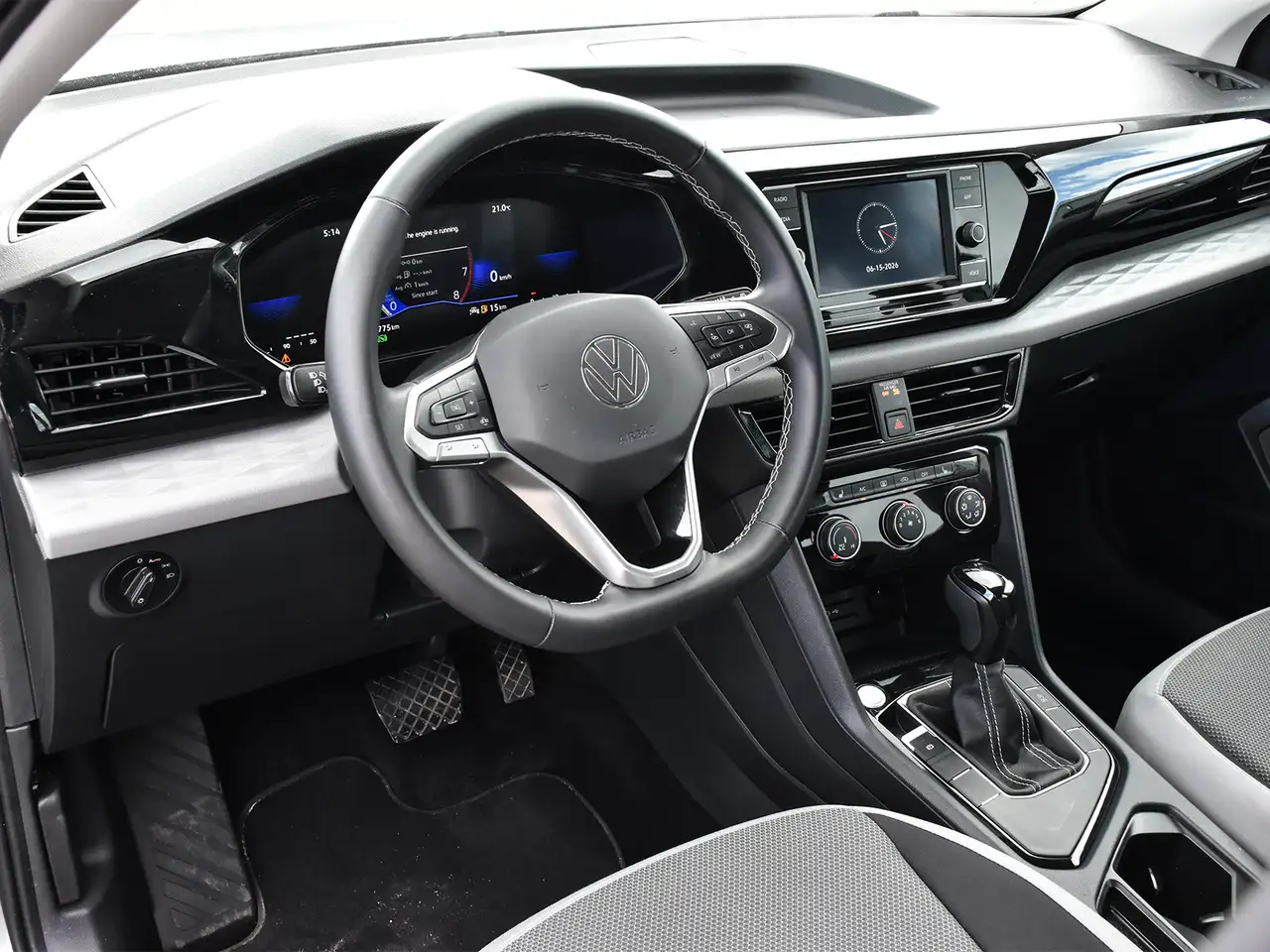 Volkswagen Taos снимка Volkswagen Taos