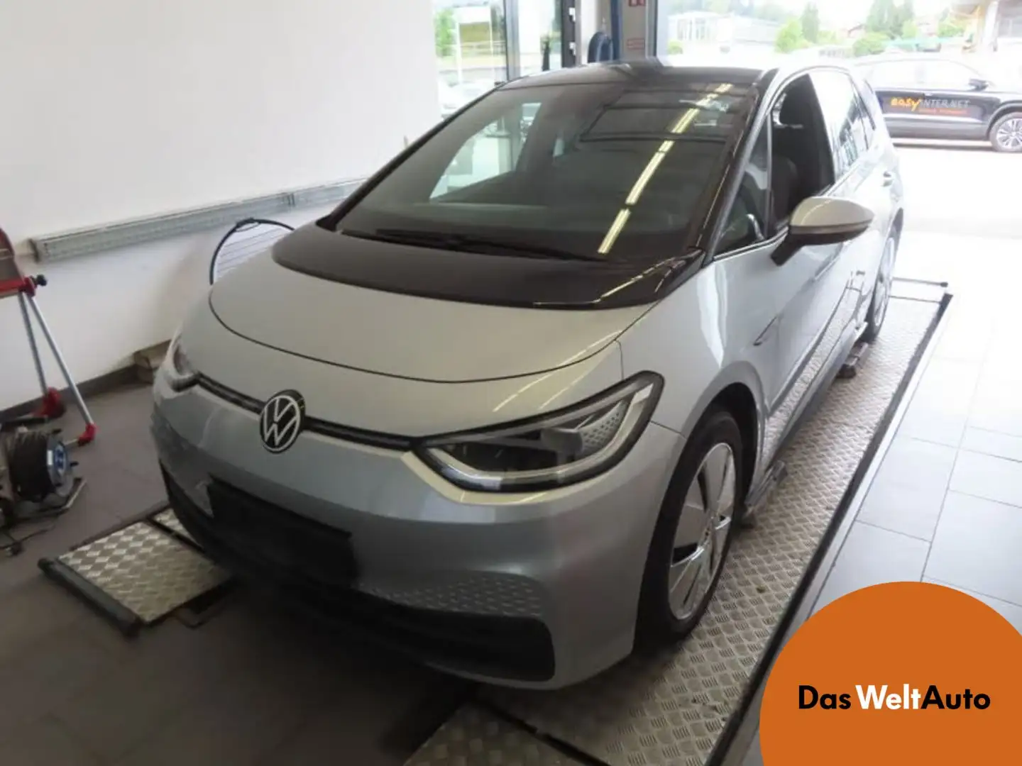 Volkswagen ID.3 Pro Performance 150 kW Max Silber - 1