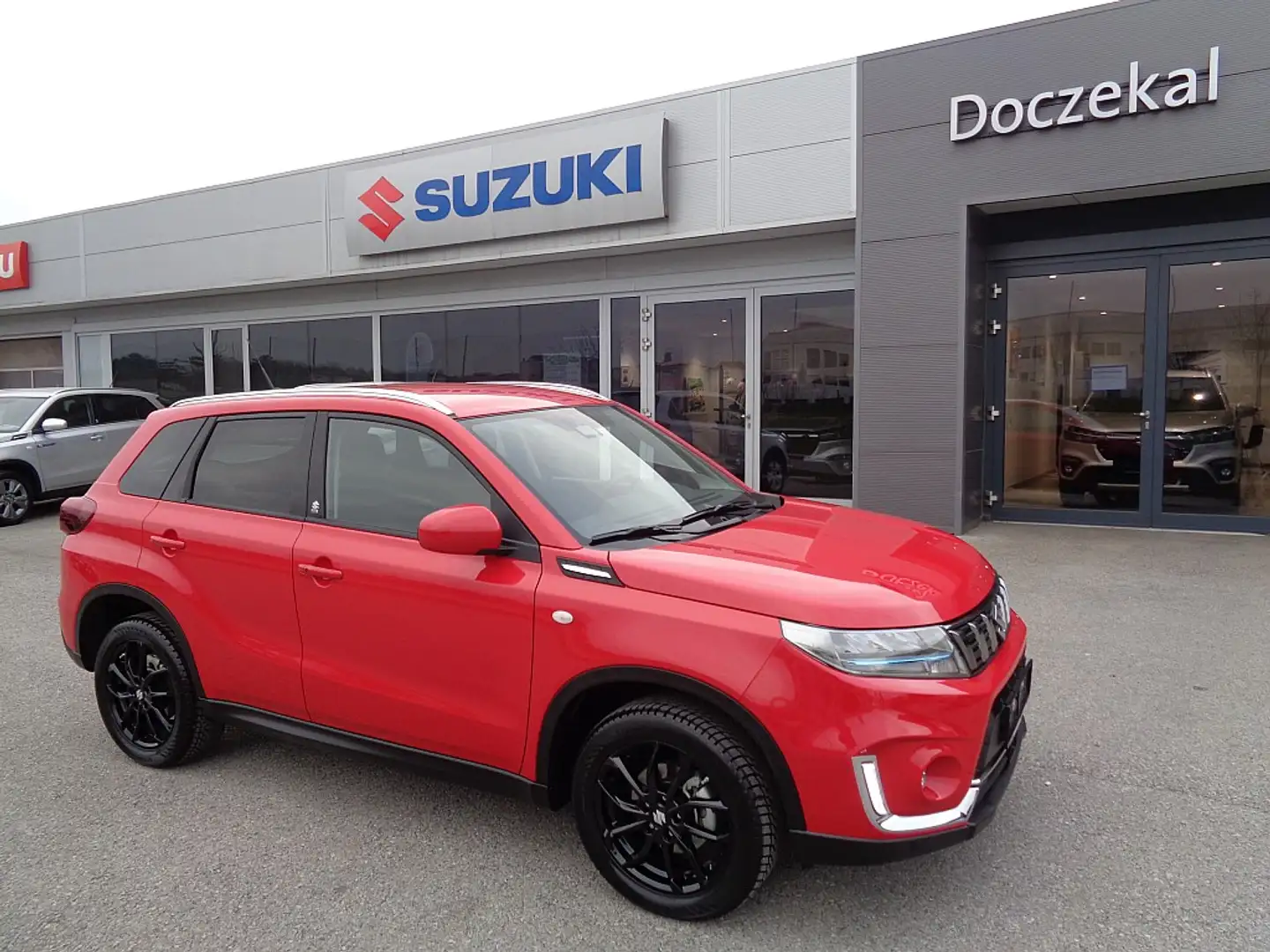Suzuki Vitara 1,5 Hybrid ALLGRIP 6AGS shine Rojo - 1