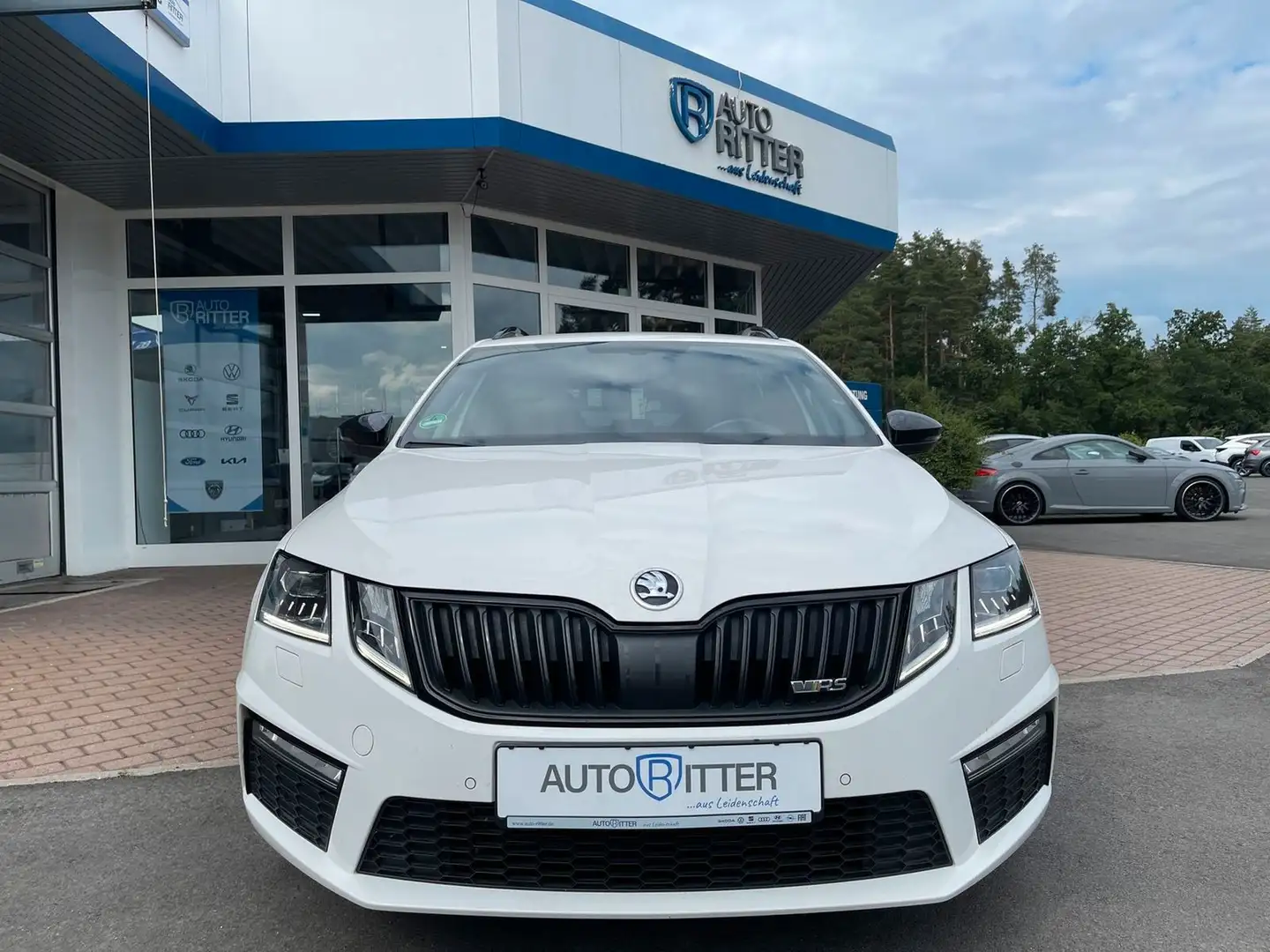 Skoda Octavia Combi 2.0 TDI DSG RS Challenge ACC+Ca... Blanco - 2