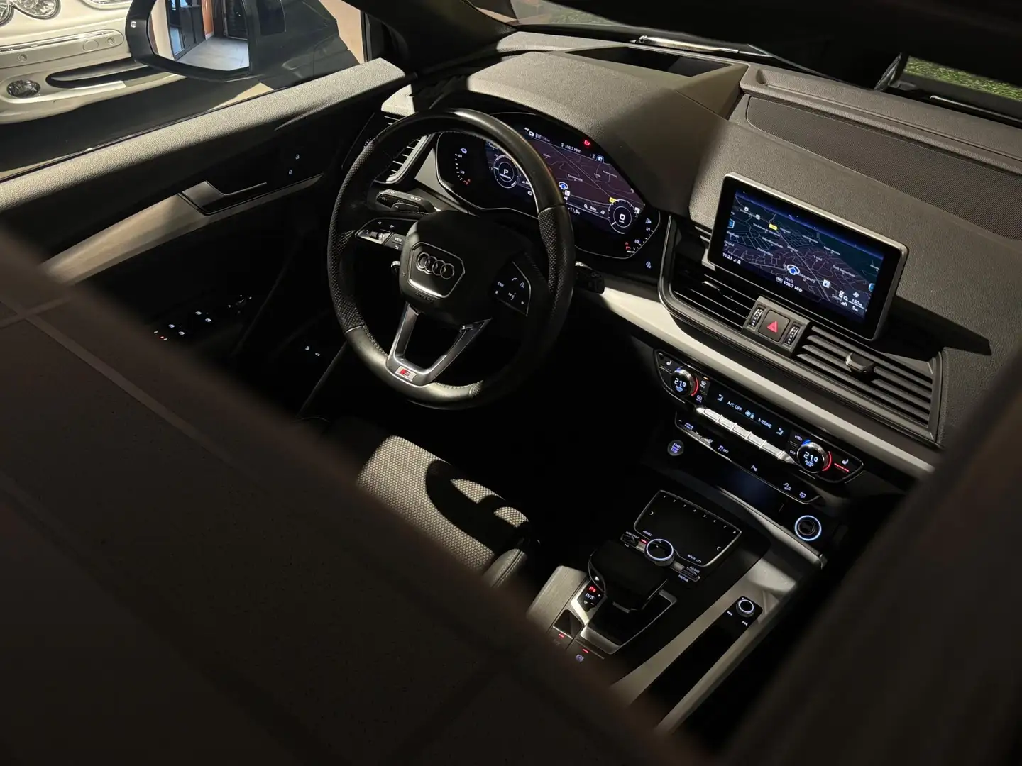 Audi Q5 55 TFSI e QUATTRO 367 PK |PANO|MATRIX|BOMVOL|ACC|L Grijs - 2