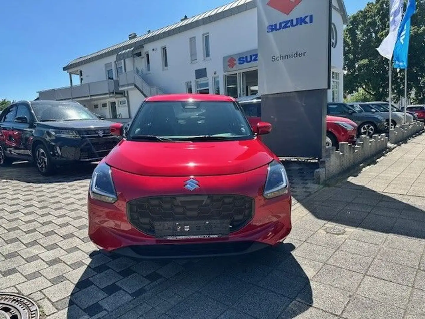 Suzuki Swift 1.2 DUALJET HYBRID Comfort CVT/NAVI/LED Rood - 2