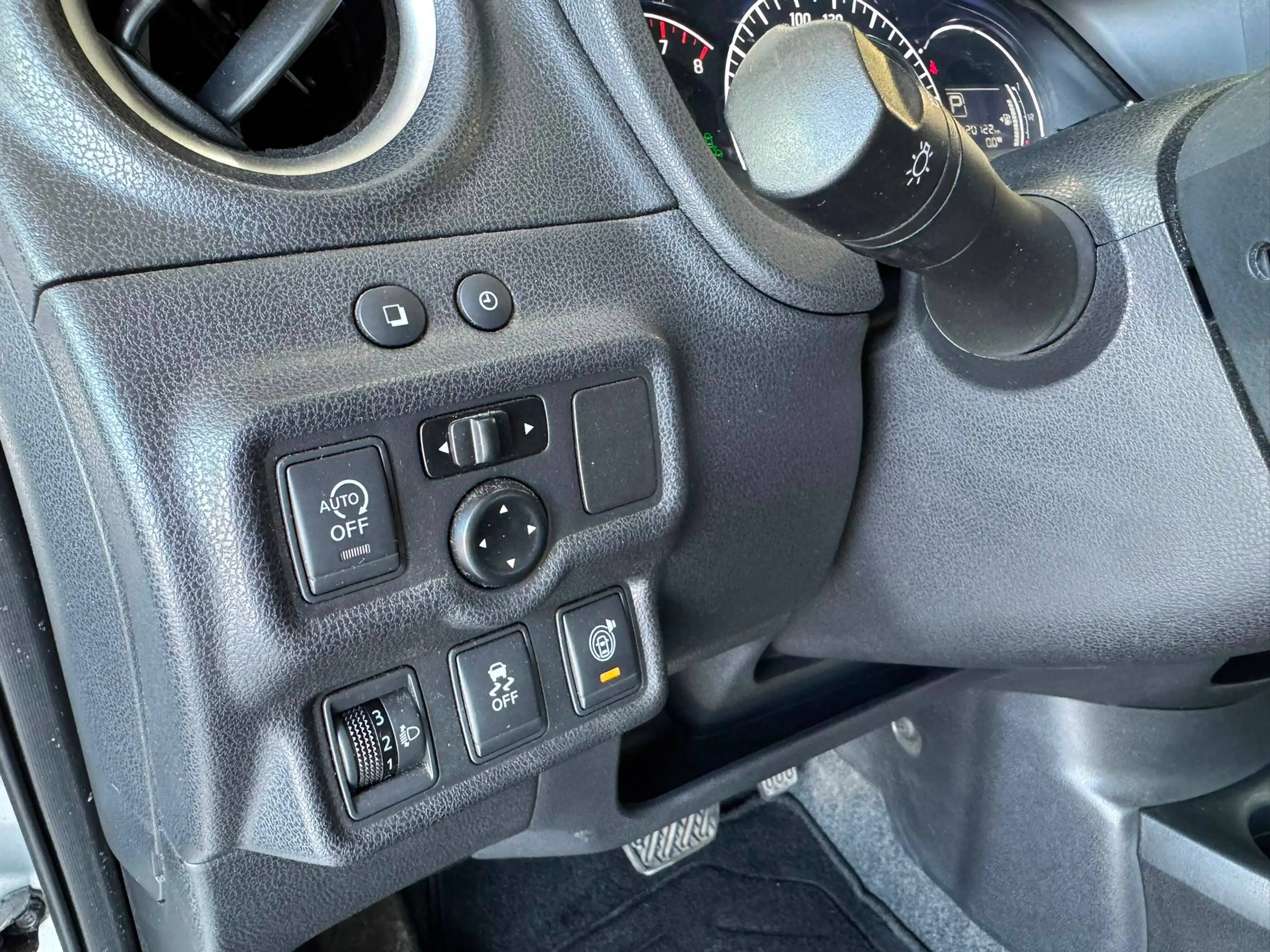 Nissan Note 🟩 1.2 ESSENCE 98CH - AUTOMATIQUE - AIRCO - GPS — photo 14