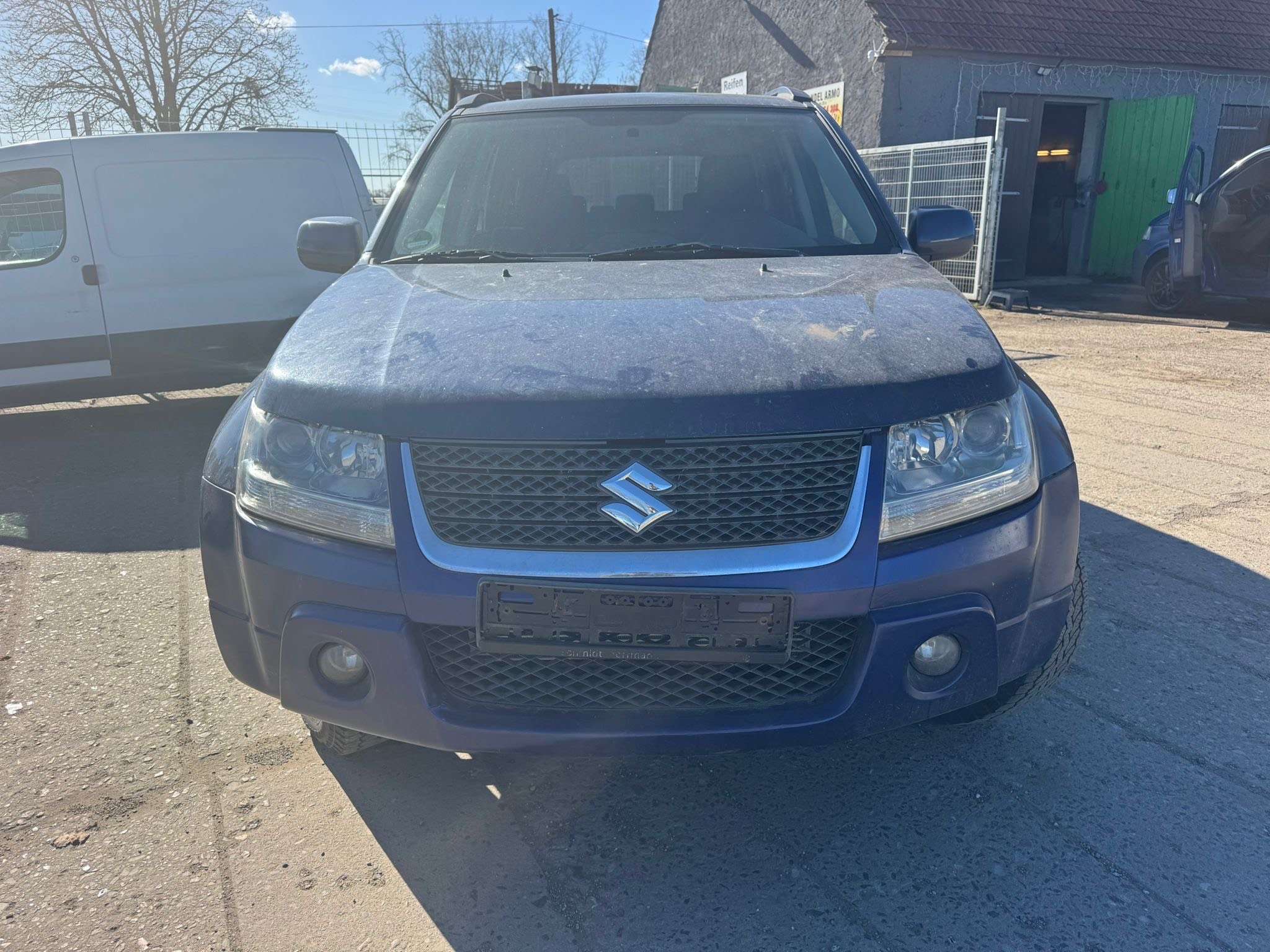 Second hand Suzuki Grand Vitara 