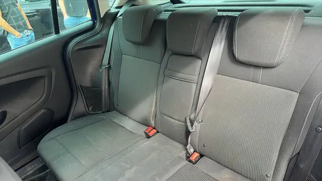Ford B-Max view 9