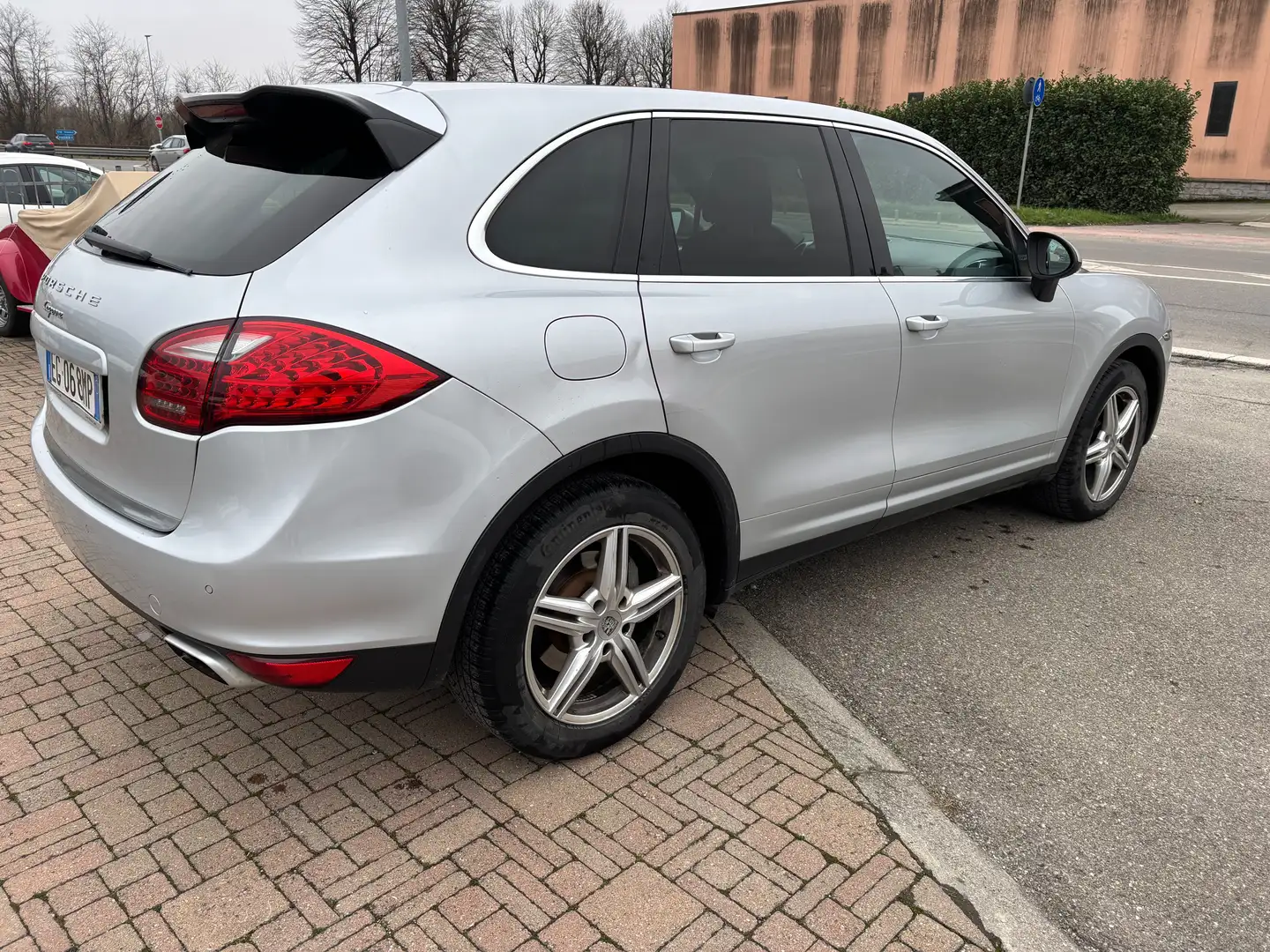 Porsche Cayenne Cayenne 3.0 V6 tdi TETTO Visura CARFAX Silber - 2