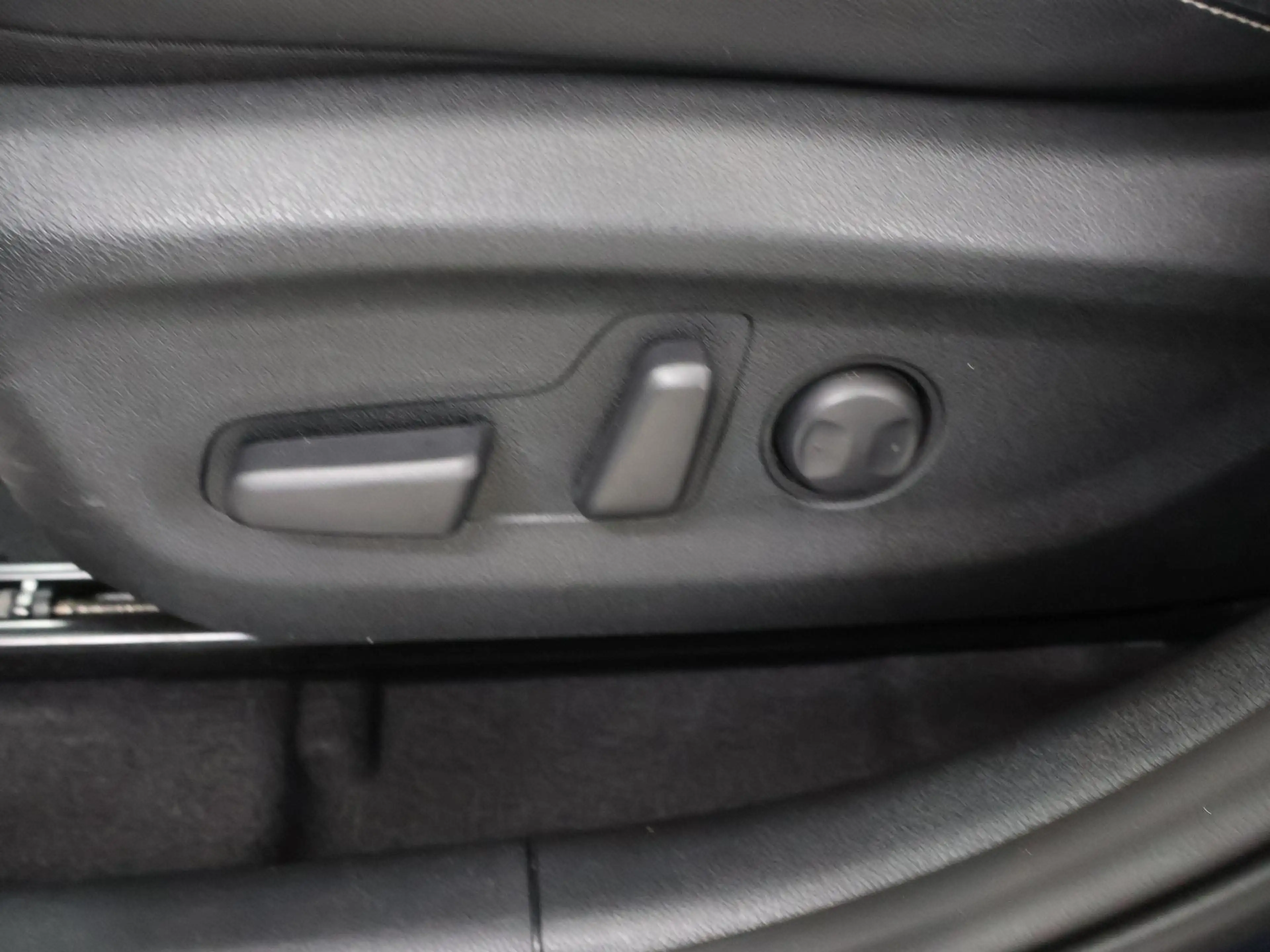 Kia e-Niro ExecutiveLine 64 kWh | Lederen bekleding | JBL Aud — photo 13