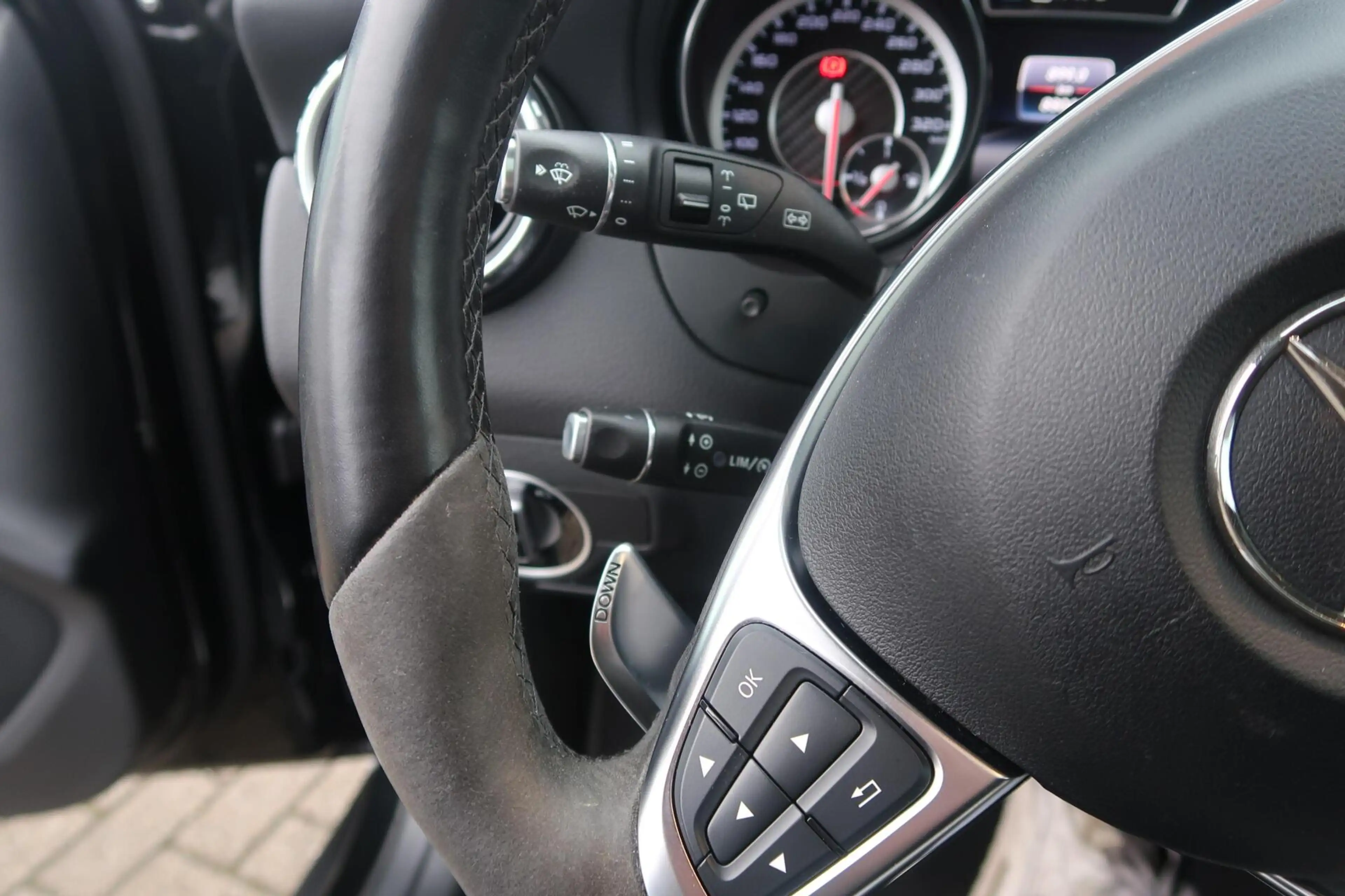 Mercedes-Benz GLA 45 AMG 4MATIC 415PK PANORAMADAK|MEMORY|KEYLESS|CAMERA|CAR — photo 13