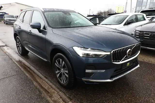 Volvo XC60 Core T6 LED Pano ACC TotW Kam Keyl StandH 257 k... Ansicht 2