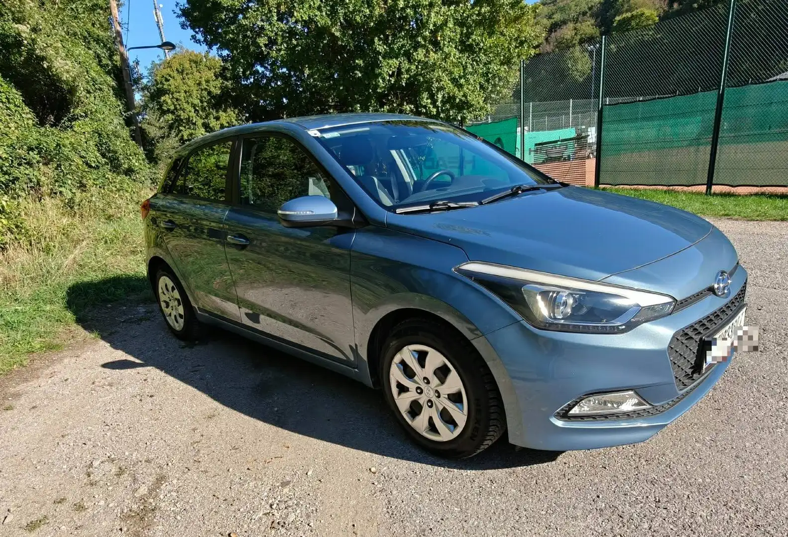 Hyundai i20 i20 1,25 Comfort Comfort Blau - 1