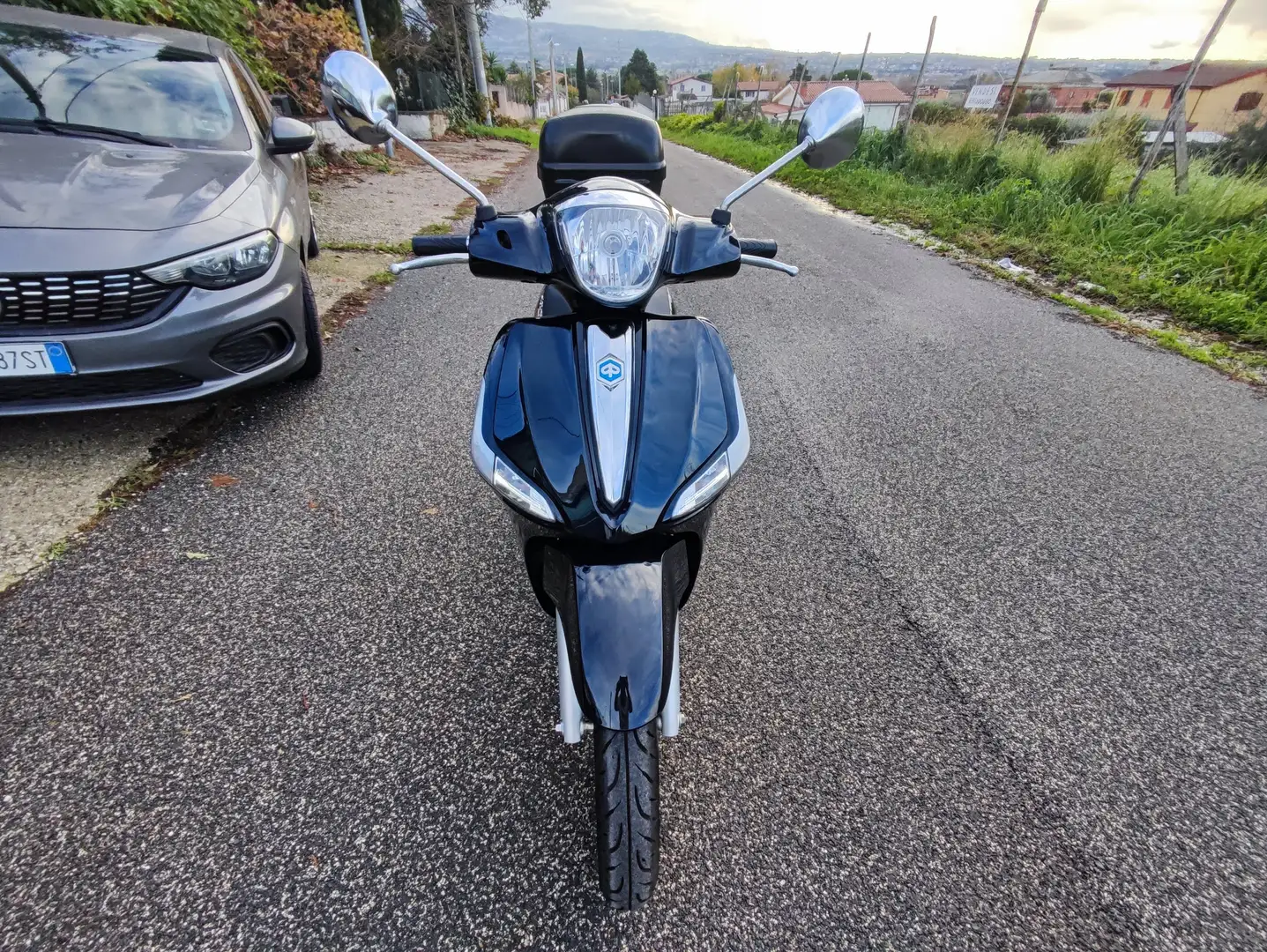Piaggio Liberty 150 Negru - 2
