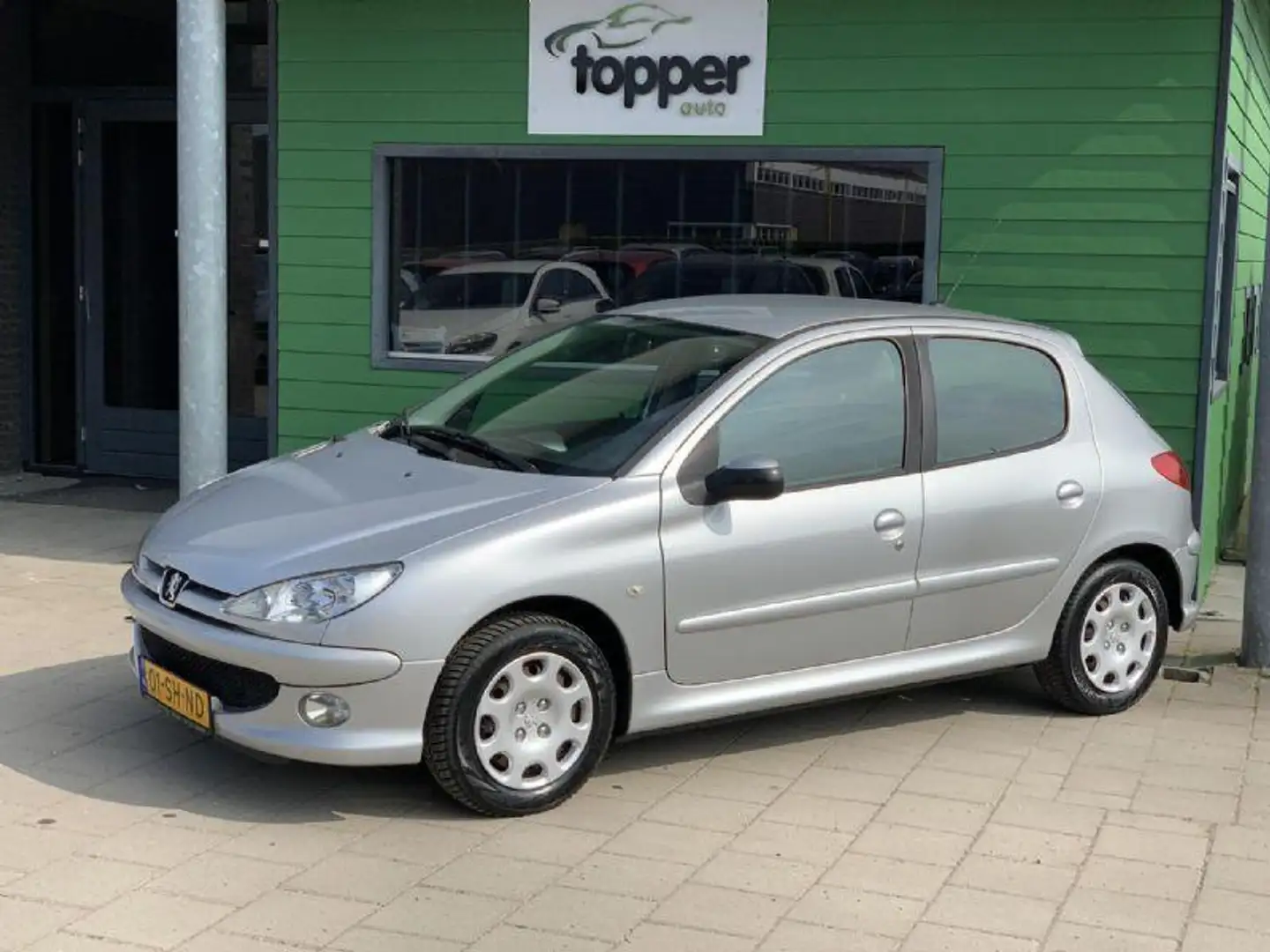 Peugeot 206 1.4 Air-line 3 | Met Nieuwe APK | Airco | 5 Deurs Szürke - 1