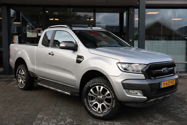 Ford Ranger 3.2 TDCI WILDTRACK SUPERCAB A/T VAN ( MOTOR IS GOE