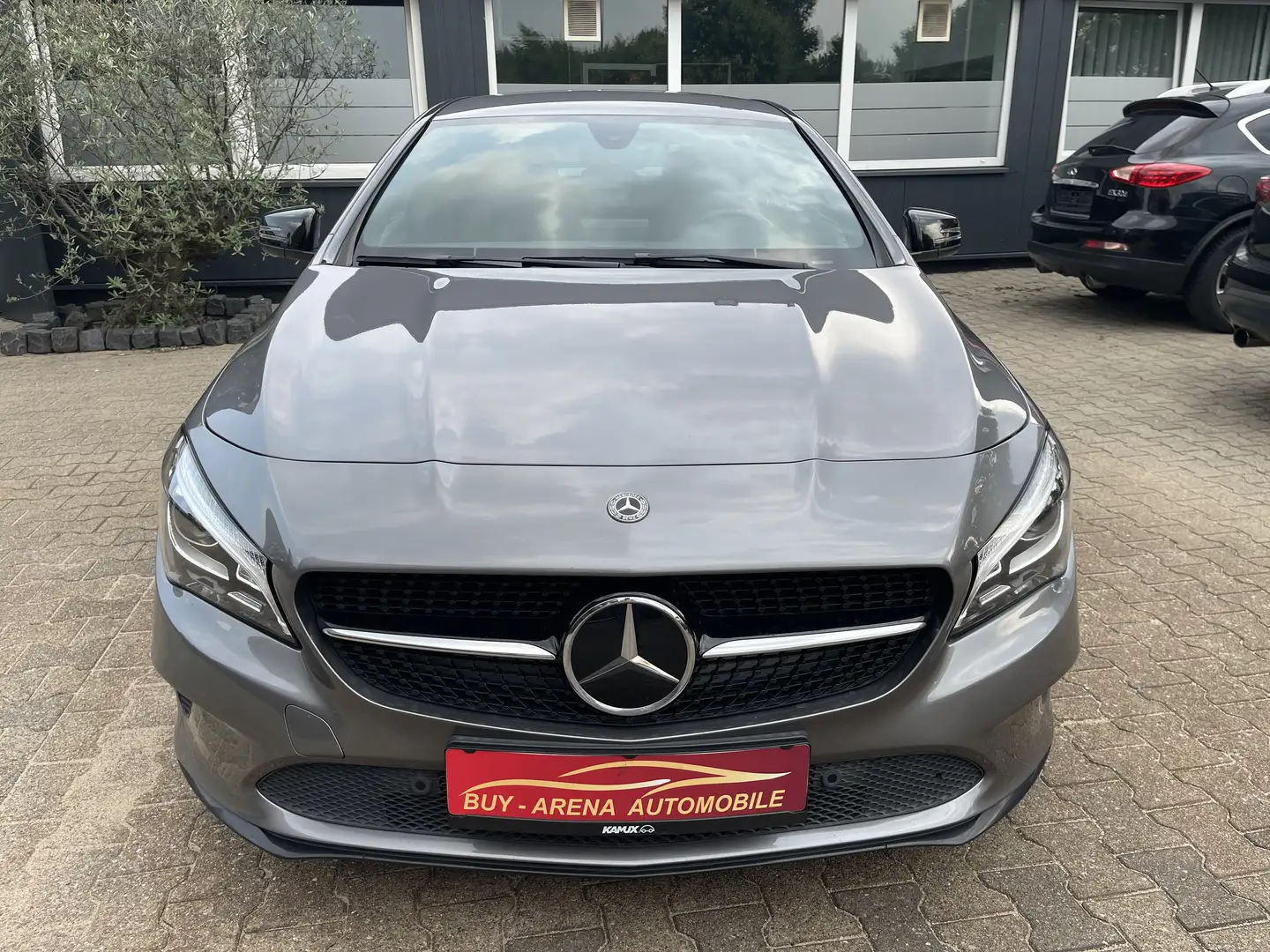 Mercedes-Benz CLA 220 CDI/d SHOOTING BRAKE Urban Voll S-Heft 7G-DCT TOP Grau - 2