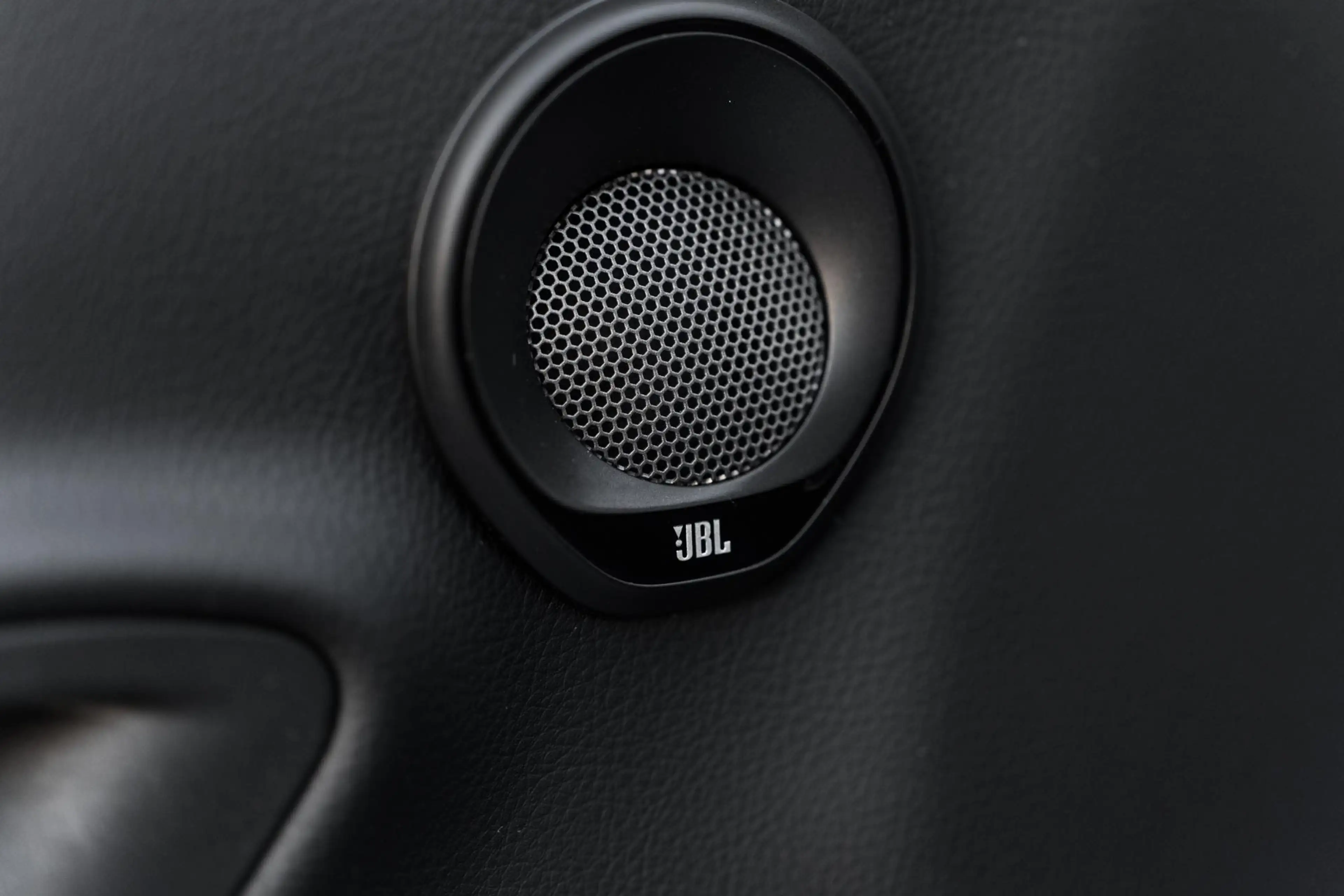 Toyota Supra 3.0 Legend Premium AC Schnitzer | JBL | HUD — photo 31
