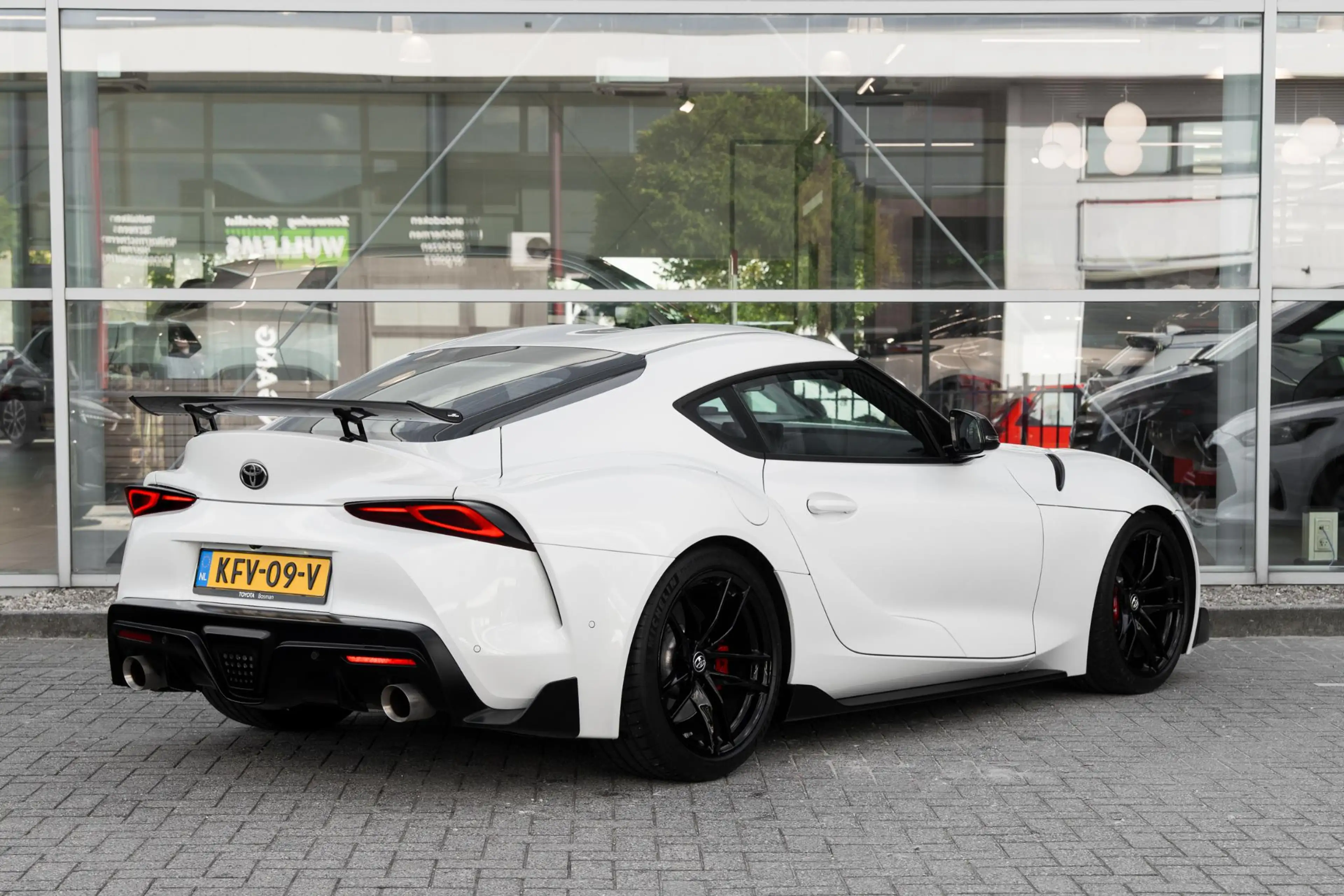 Toyota Supra 3.0 Legend Premium AC Schnitzer | JBL | HUD — photo 2