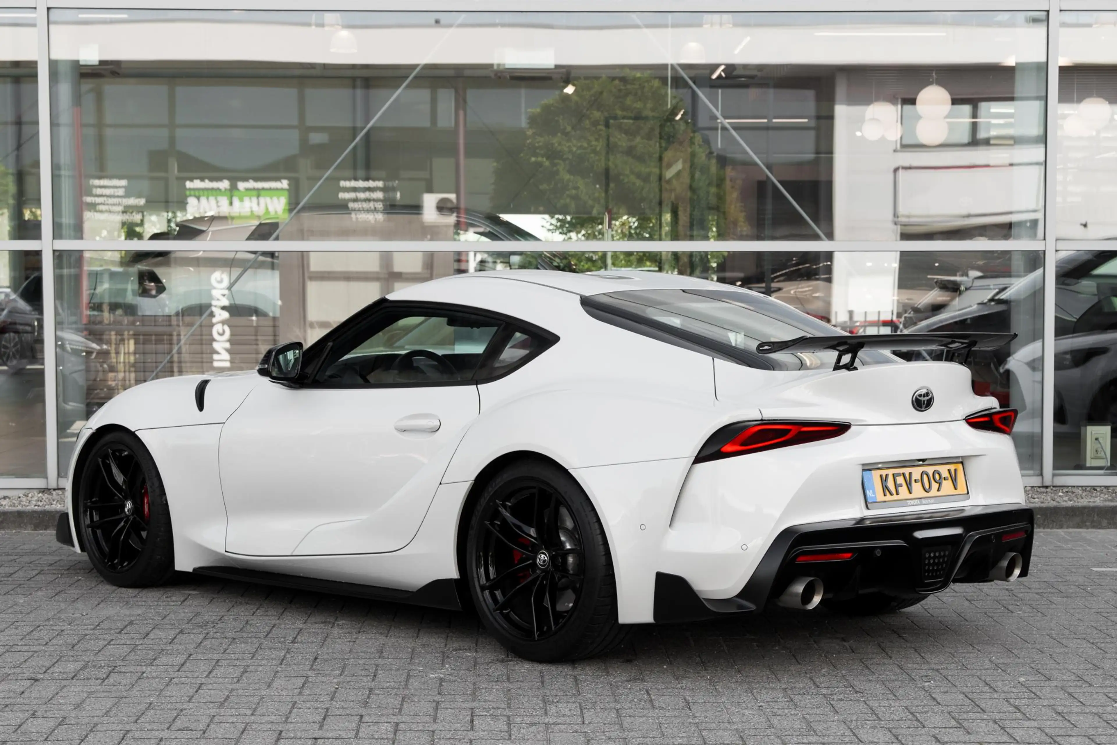Toyota Supra 3.0 Legend Premium AC Schnitzer | JBL | HUD — photo 9