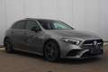 Mercedes-Benz A 180 AMG Night Pakket Automaat Panoramadak Sfeerverlich Grijs - thumbnail 3