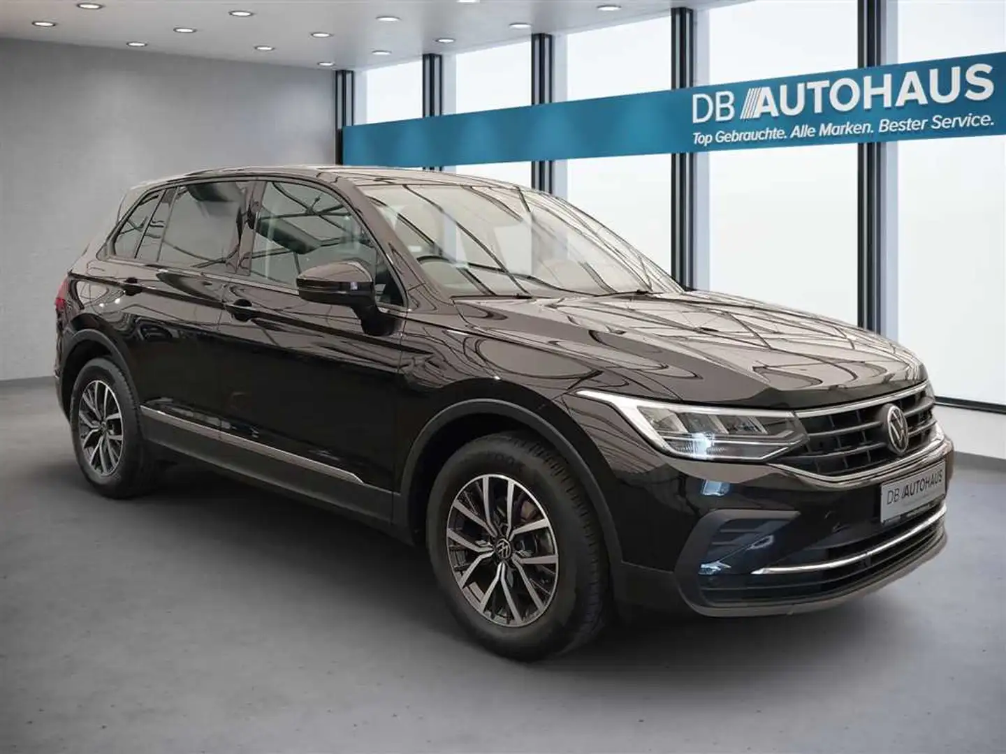 Volkswagen Tiguan 1.5 TSI Schwarz - 2