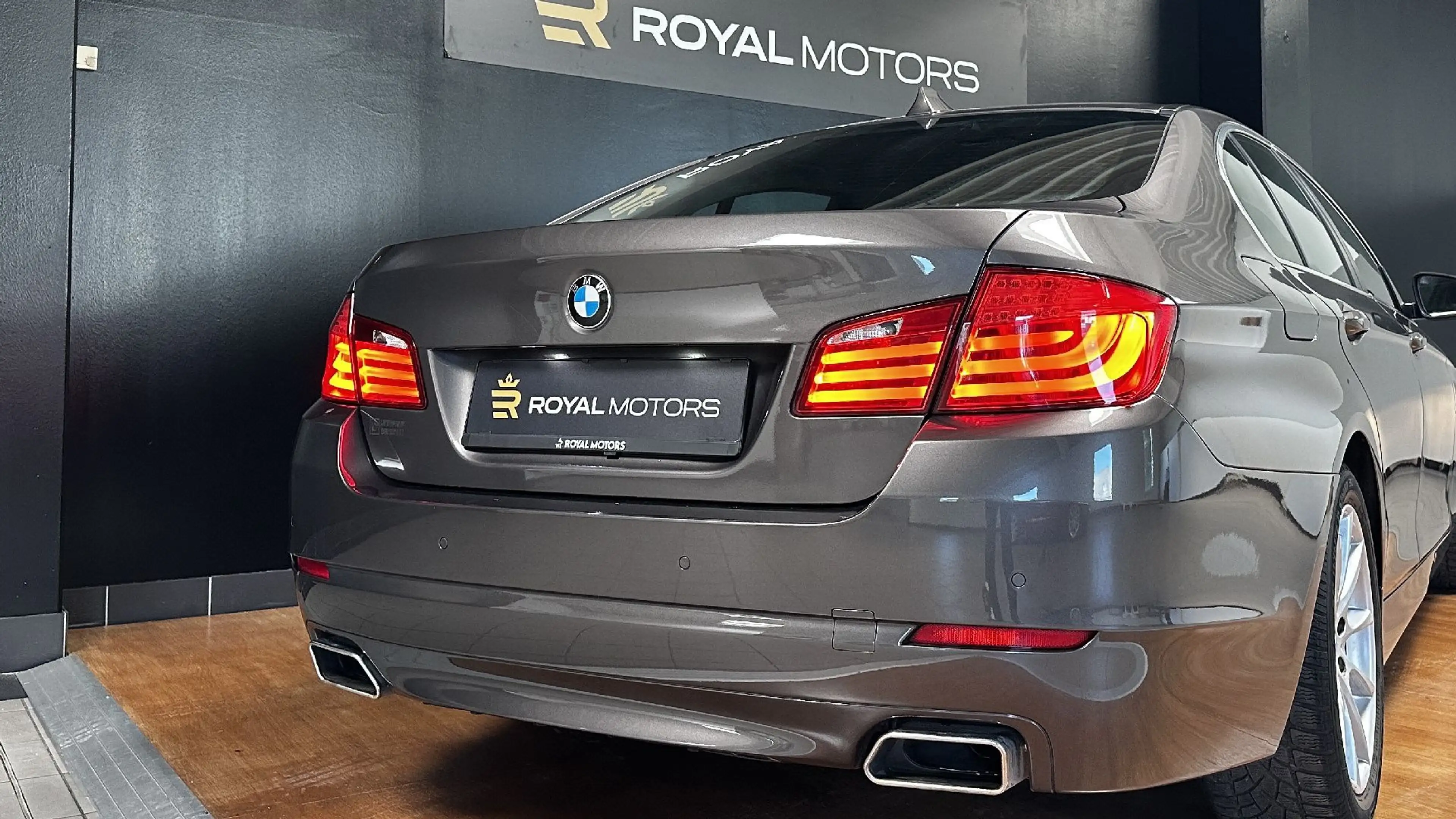 BMW 535 535d xDrive — photo 7
