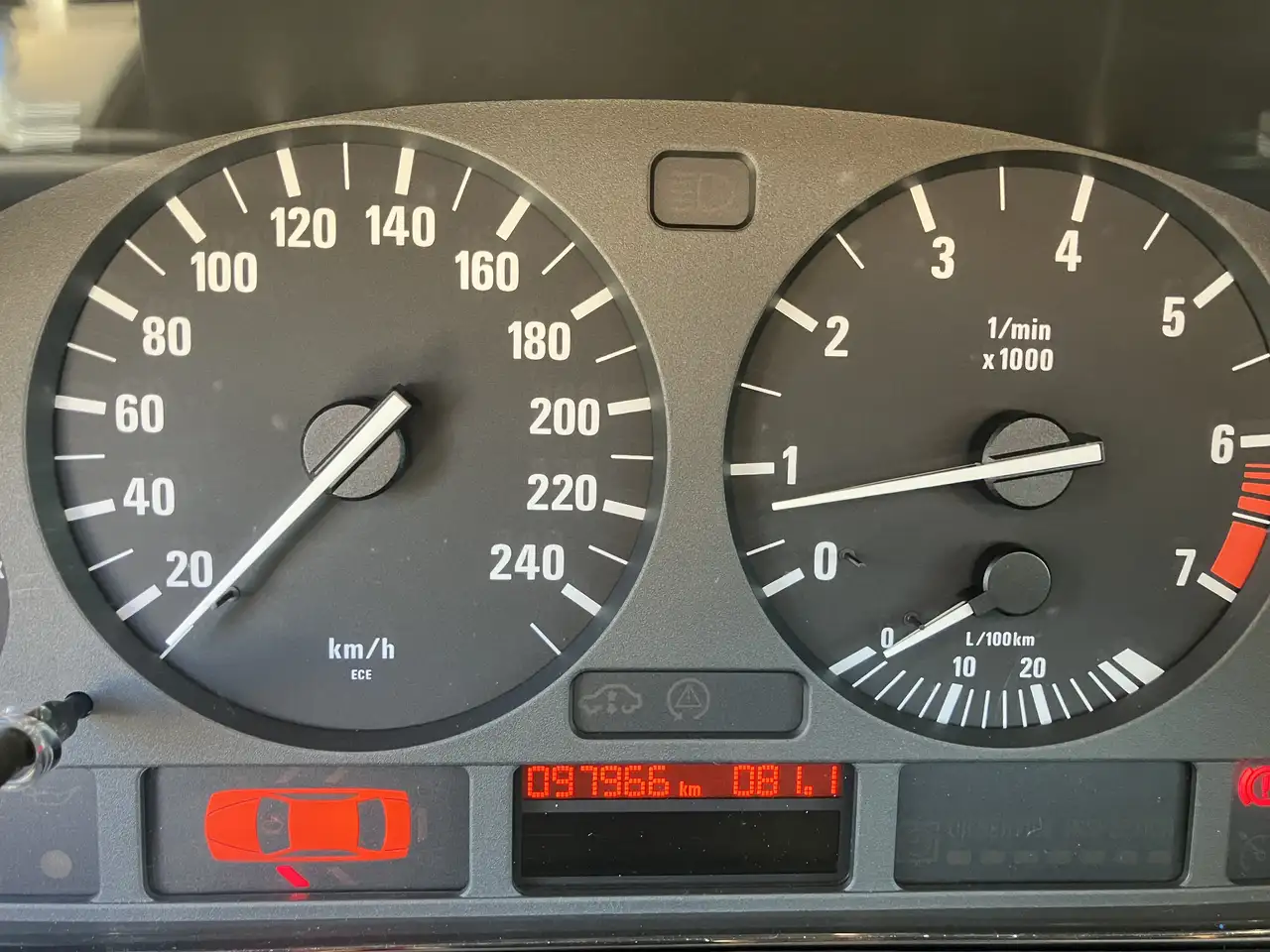 BMW 520 5er 520i E39 Schalter / VFL / Sammlerstück / Young, foto 10