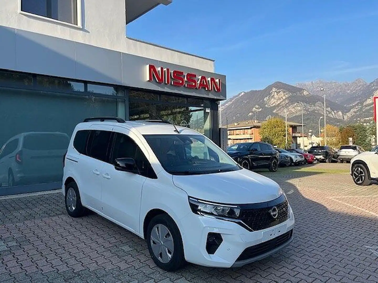 Nissan Townstar EV Evalia 22kW N-Connecta Белый - 2