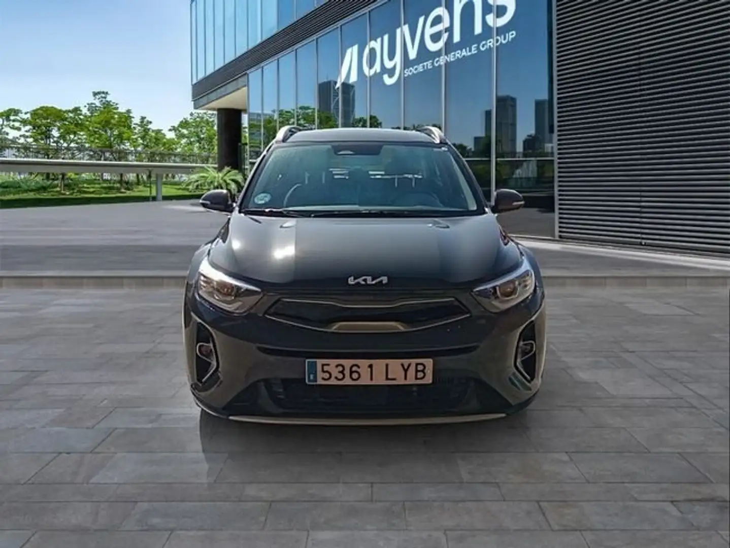 Kia Stonic 1.0 T-GDi MHEV iMT Drive Plus 120 Gris - 2
