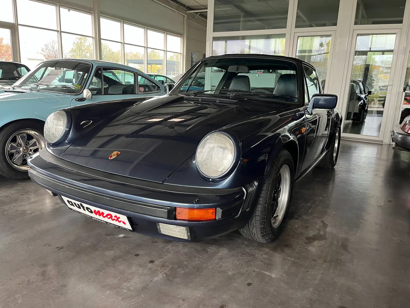 Porsche 911 3.2 Carrera Targa Синій - 1