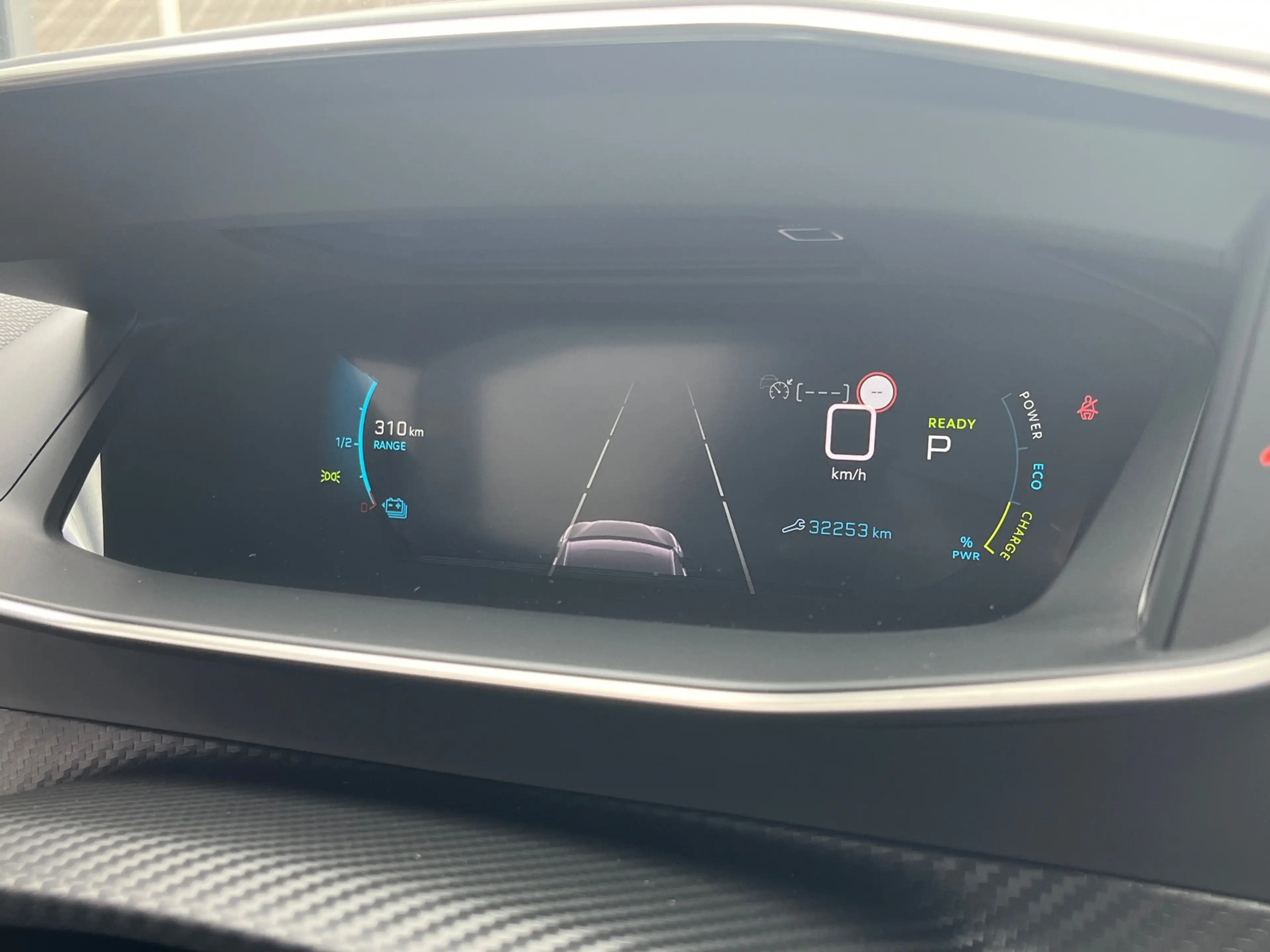 Peugeot e-208 EV GT 50 kWh | SOH 94,69% | Pack Drive Assist Plus — photo 37